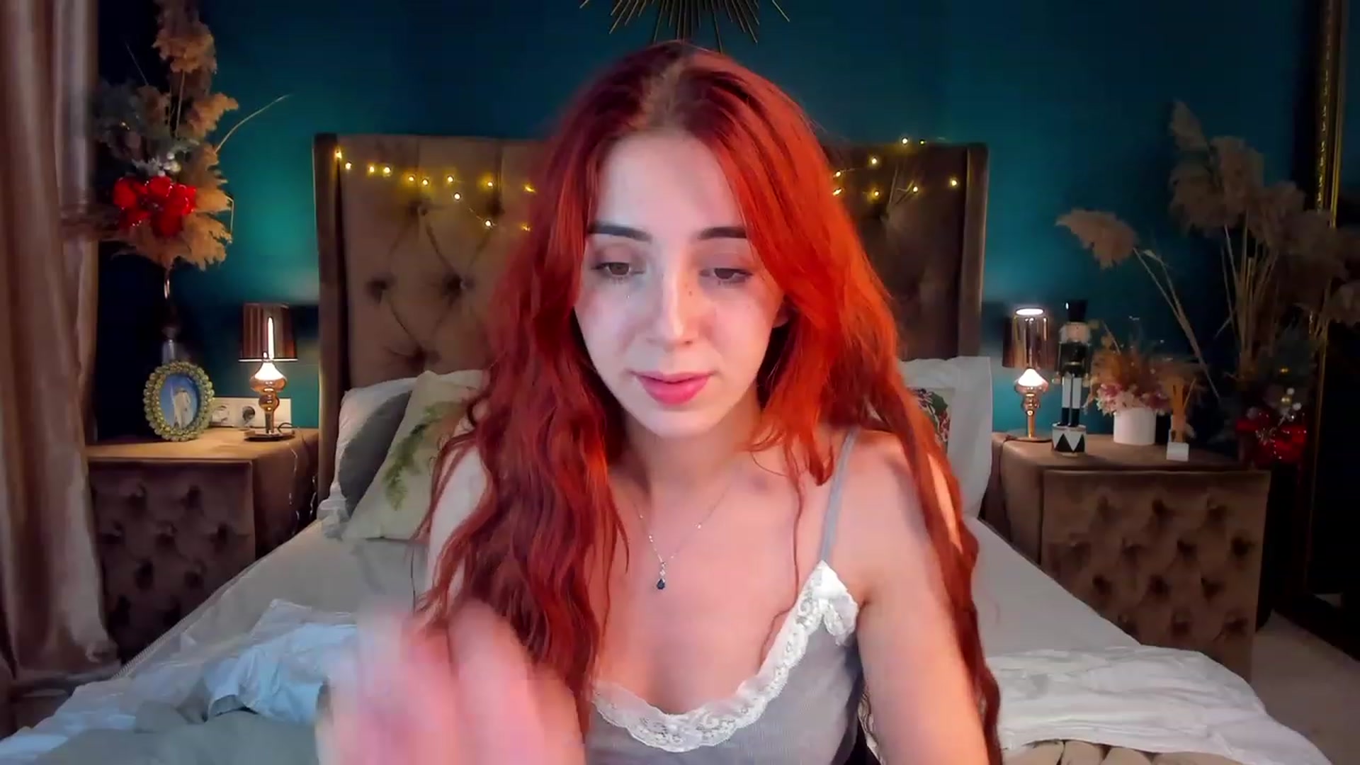 Gallery image thumbnail from ElsaYoung's myfreecams stream on, 01/15/2024, 03:28 image 4 of 20