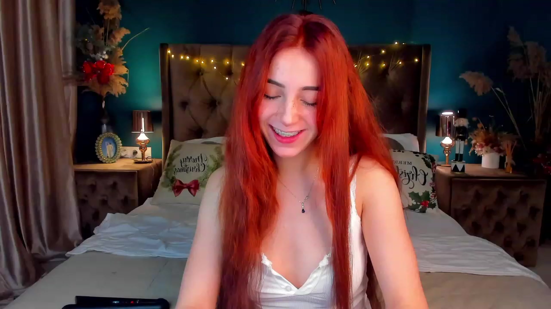 Gallery image thumbnail from ElsaYoung's myfreecams stream on, 01/15/2024, 21:07 image 9 of 20