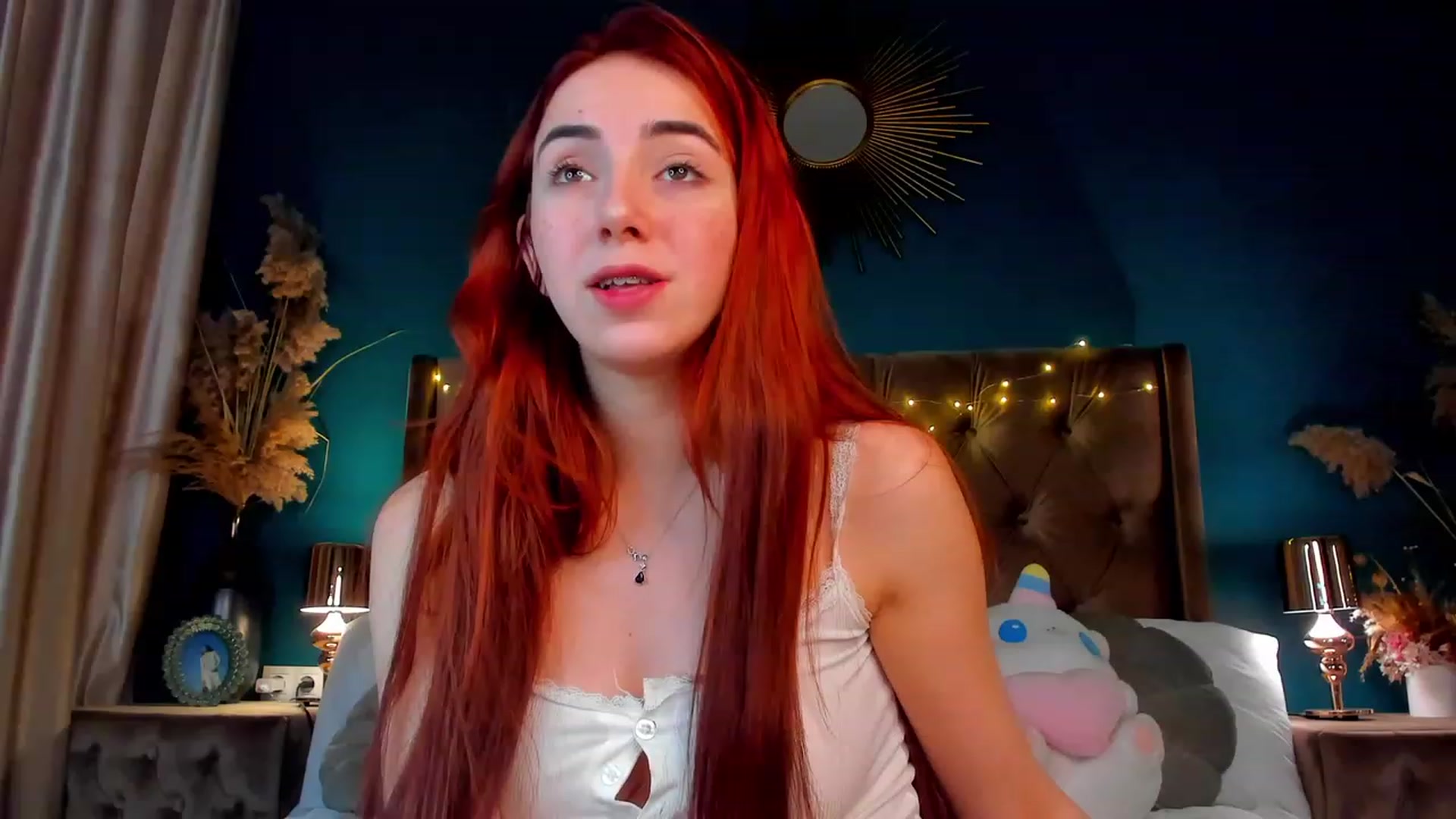 Gallery image thumbnail from ElsaYoung's myfreecams stream on, 01/22/2024, 01:21 image 10 of 20