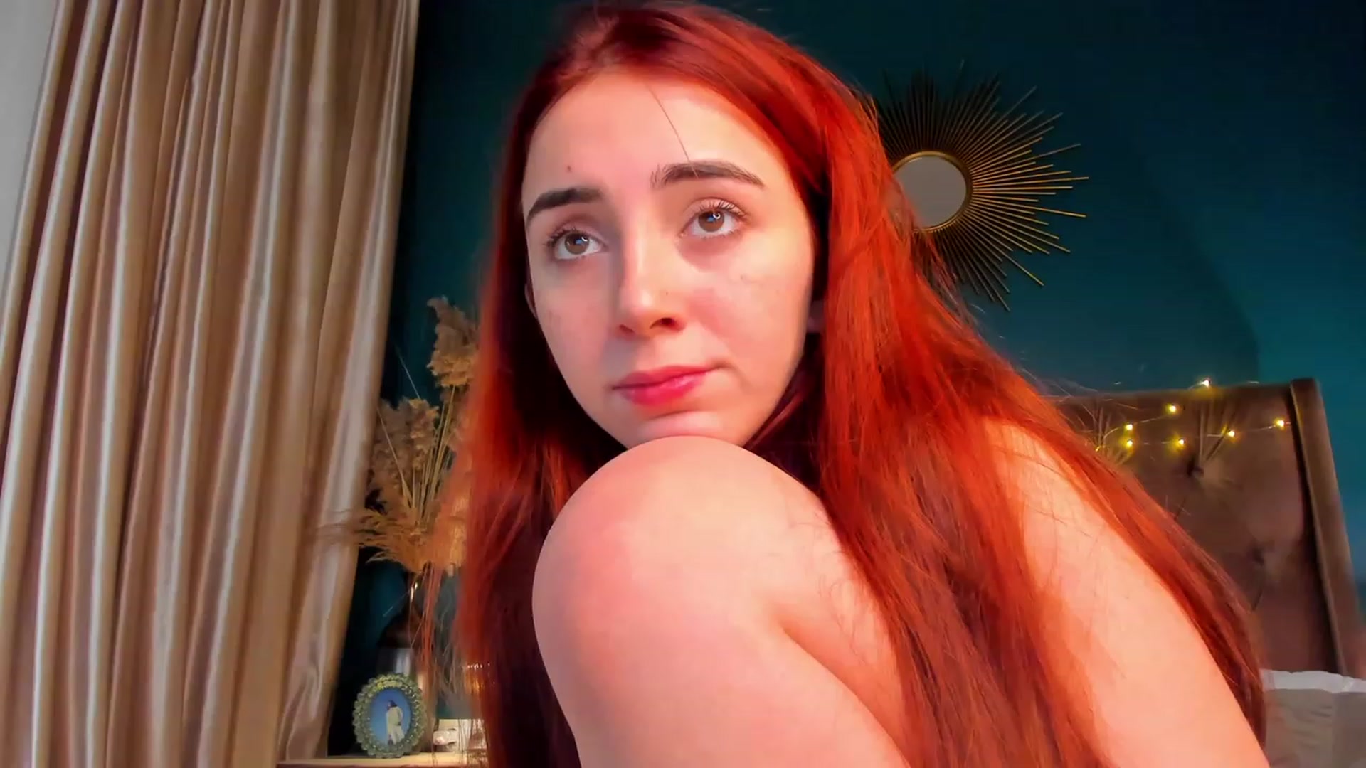 Gallery image thumbnail from ElsaYoung's myfreecams stream on, 01/22/2024, 03:58 image 8 of 20