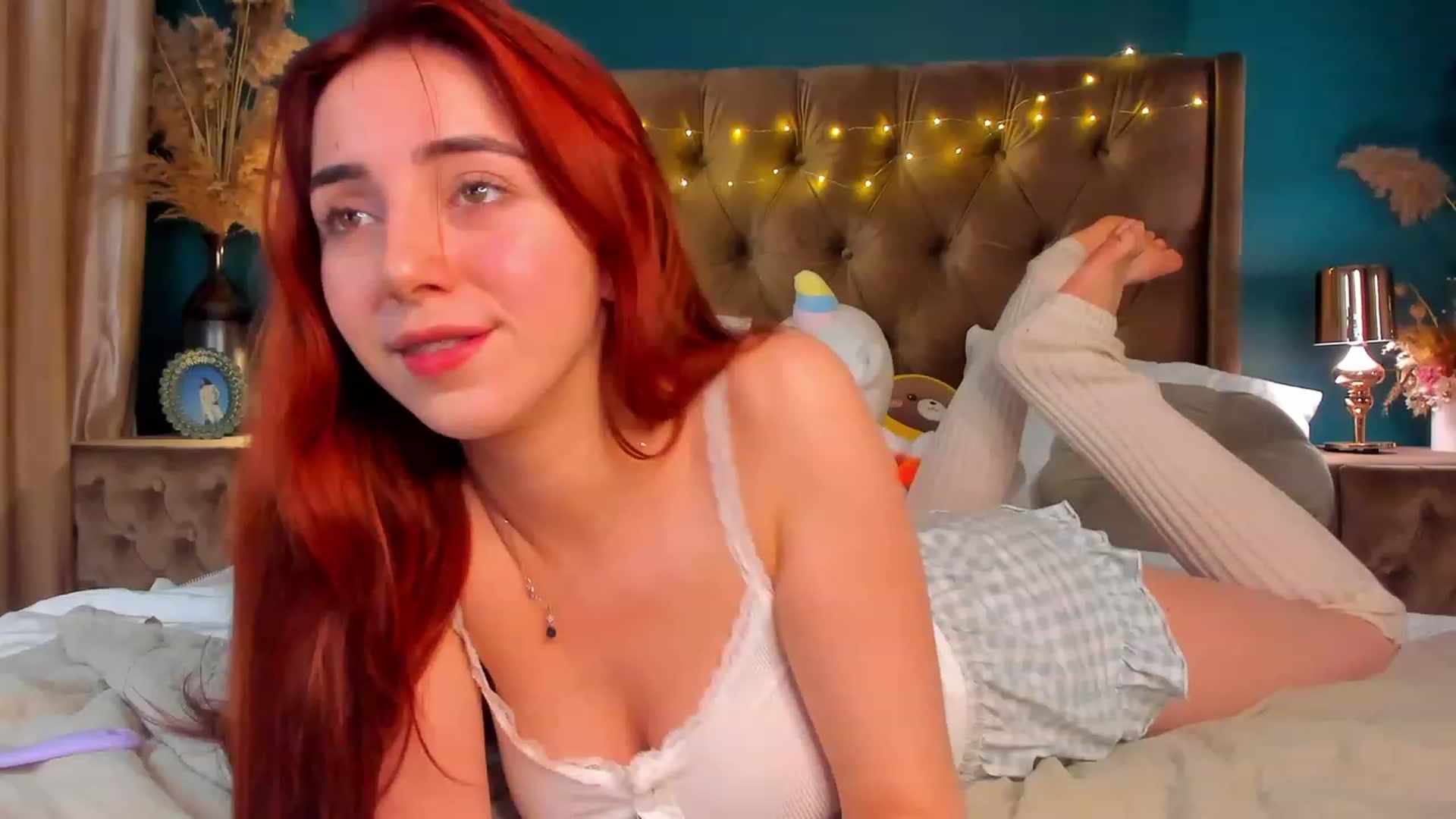 Gallery image thumbnail from ElsaYoung's myfreecams stream on, 01/22/2024, 05:03 image 5 of 20