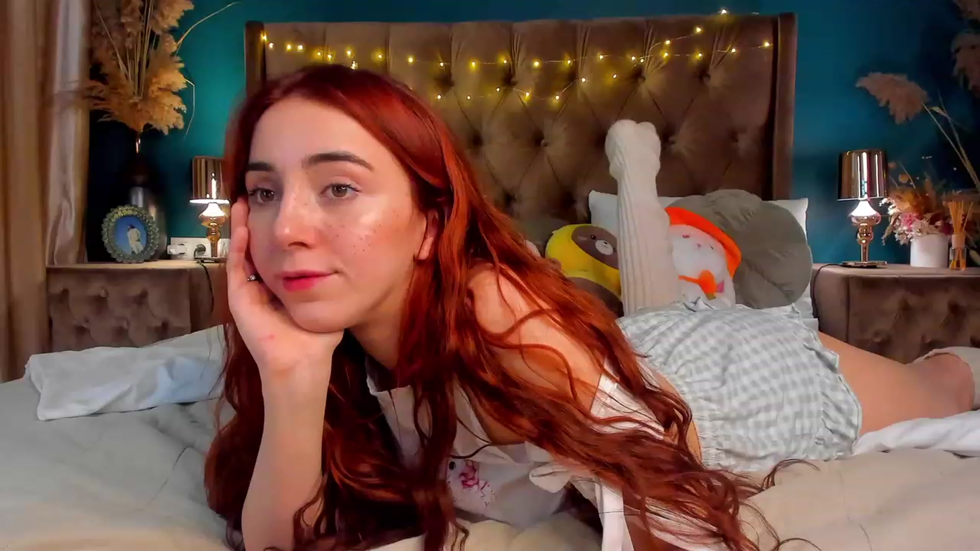Gallery image thumbnail from ElsaYoung's myfreecams stream on, 01/24/2024, 08:11 image 5 of 20
