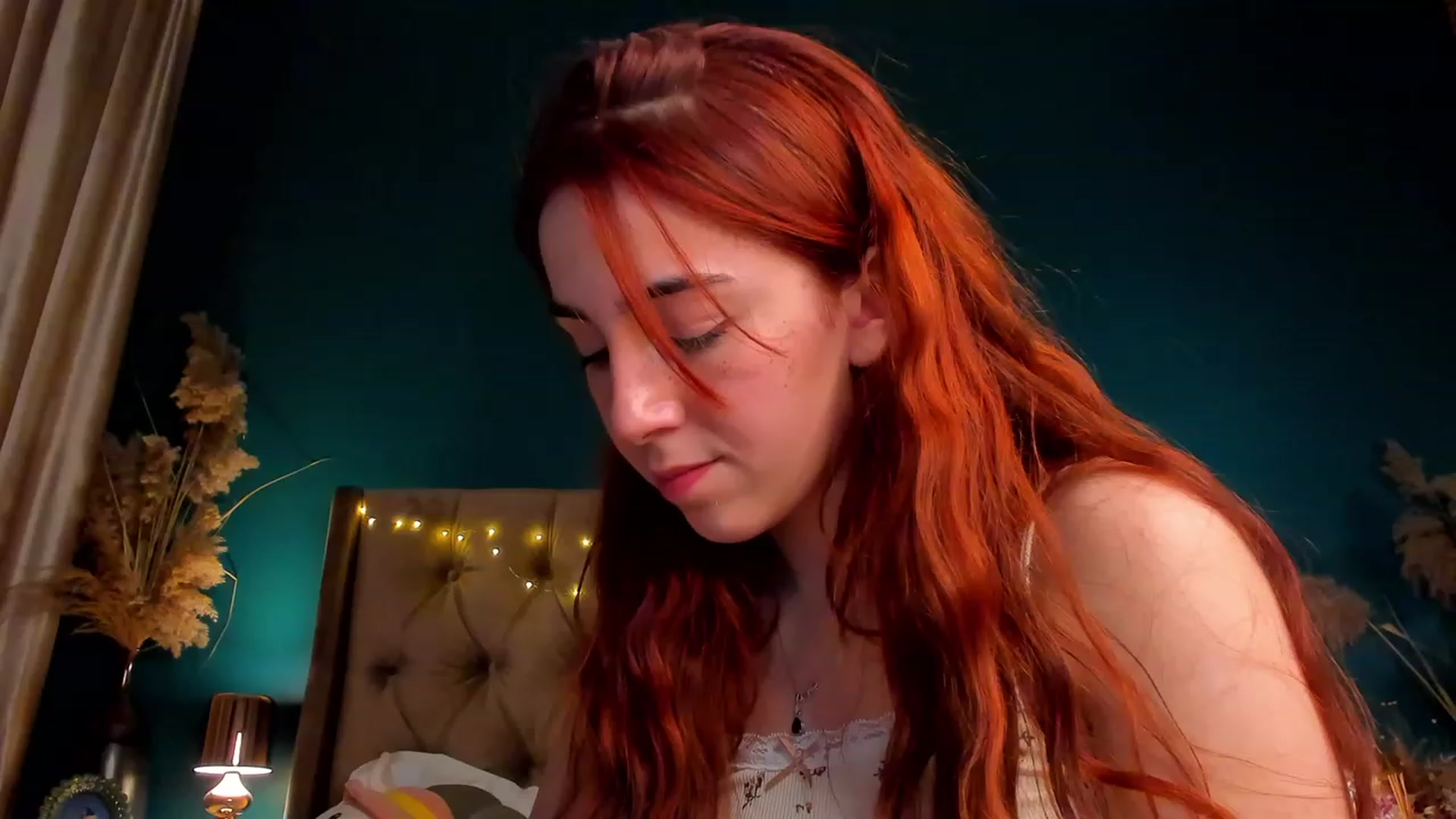 Gallery image thumbnail from ElsaYoung's myfreecams stream on, 01/25/2024, 18:07 image 16 of 20