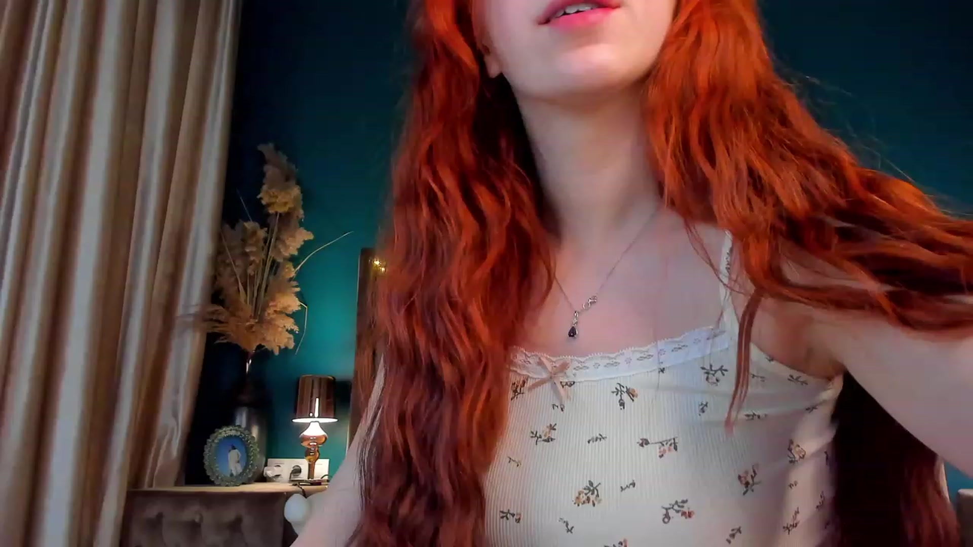 Gallery image thumbnail from ElsaYoung's myfreecams stream on, 01/25/2024, 19:15 image 2 of 20