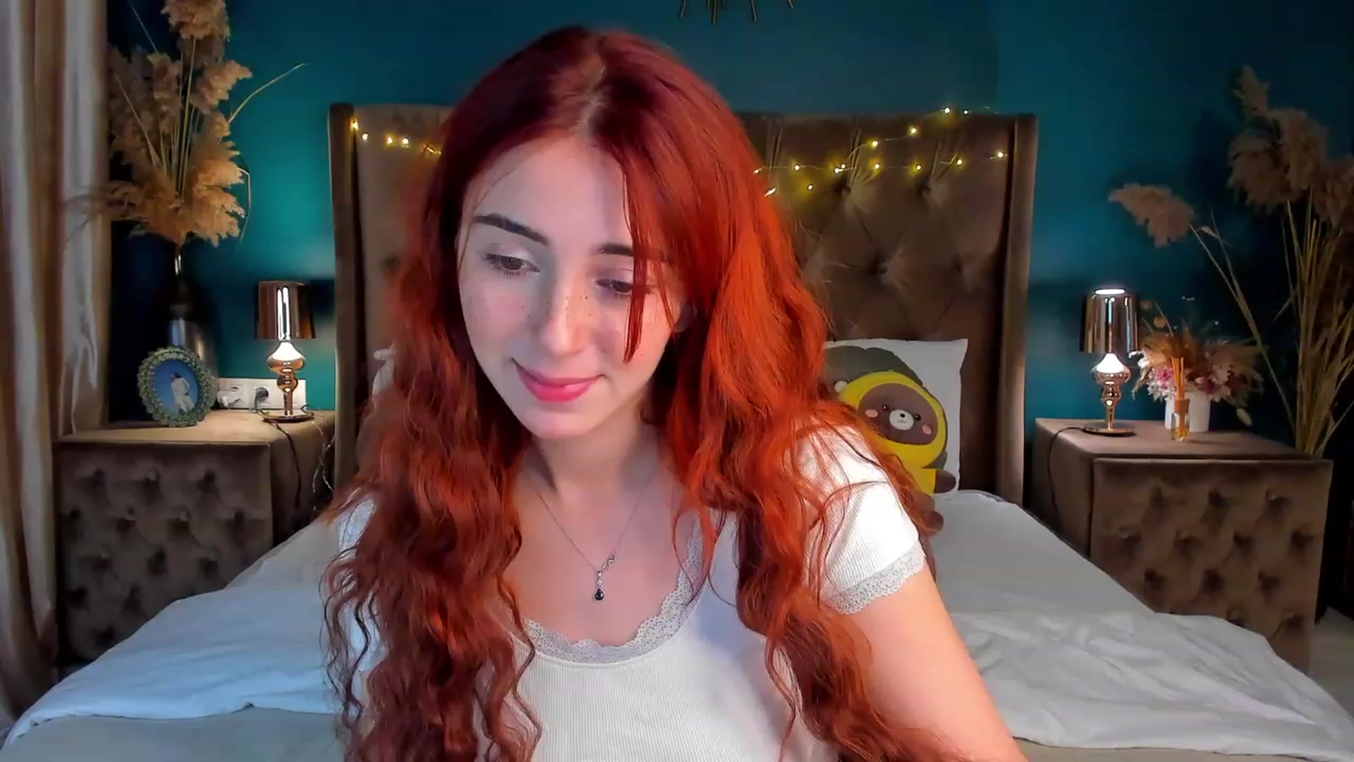 Gallery image thumbnail from ElsaYoung's myfreecams stream on, 01/27/2024, 06:04 image 6 of 20