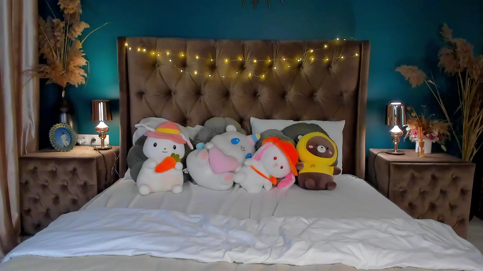 Gallery image thumbnail from ElsaYoung's myfreecams stream on, 01/27/2024, 06:04 image 20 of 20