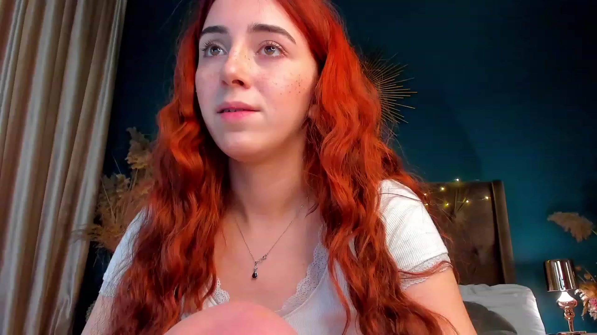 Gallery image thumbnail from ElsaYoung's myfreecams stream on, 01/27/2024, 07:49 image 13 of 20
