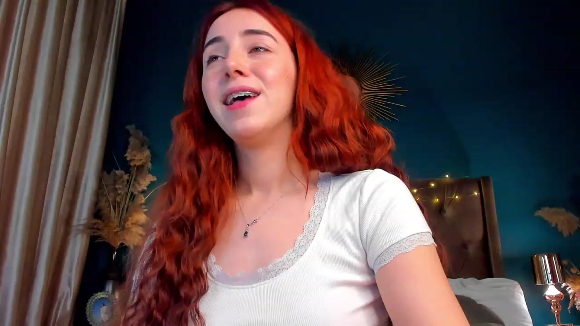 Gallery image thumbnail from ElsaYoung's myfreecams stream on, 01/27/2024, 07:49 image 1 of 20