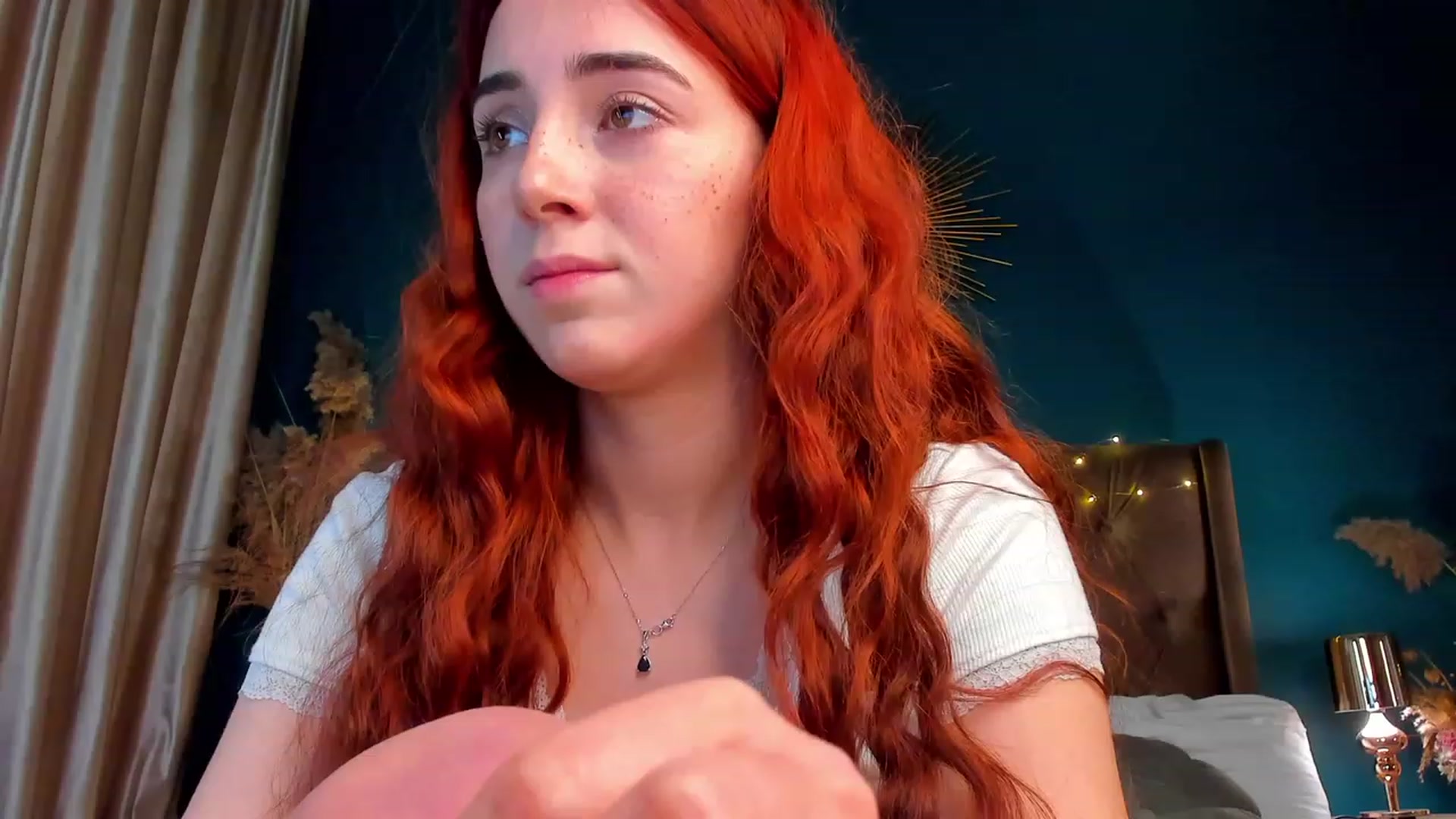Gallery image thumbnail from ElsaYoung's myfreecams stream on, 01/27/2024, 07:49 image 14 of 20