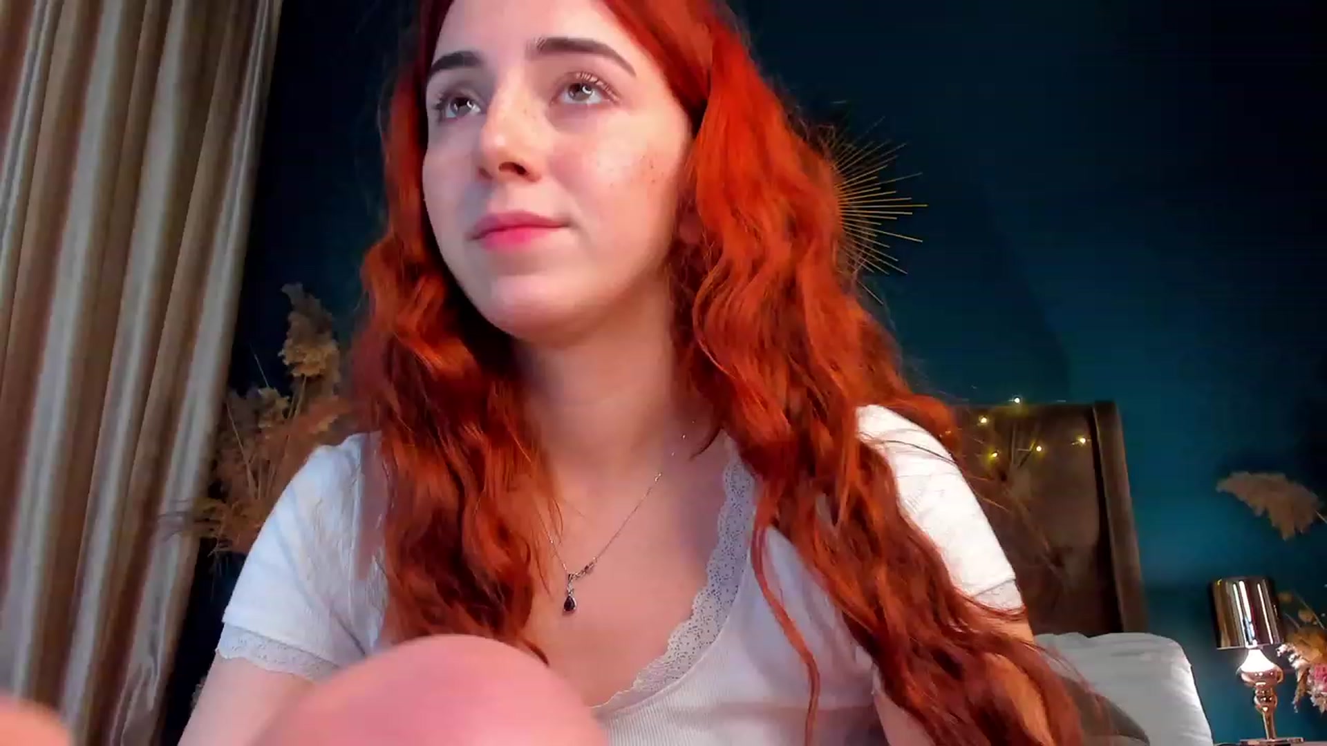 Gallery image thumbnail from ElsaYoung's myfreecams stream on, 01/27/2024, 07:49 image 12 of 20
