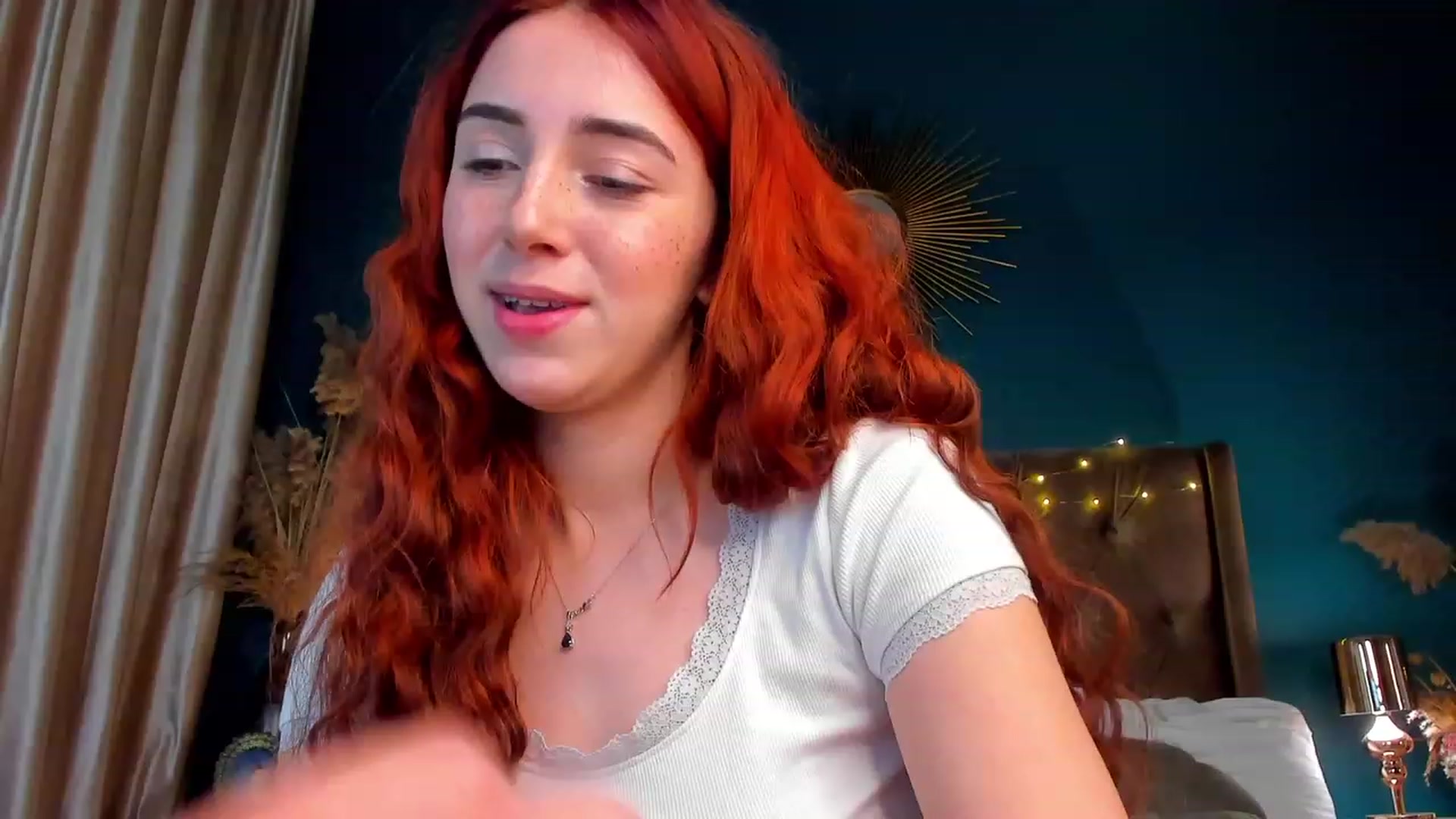 Gallery image thumbnail from ElsaYoung's myfreecams stream on, 01/27/2024, 07:49 image 3 of 20