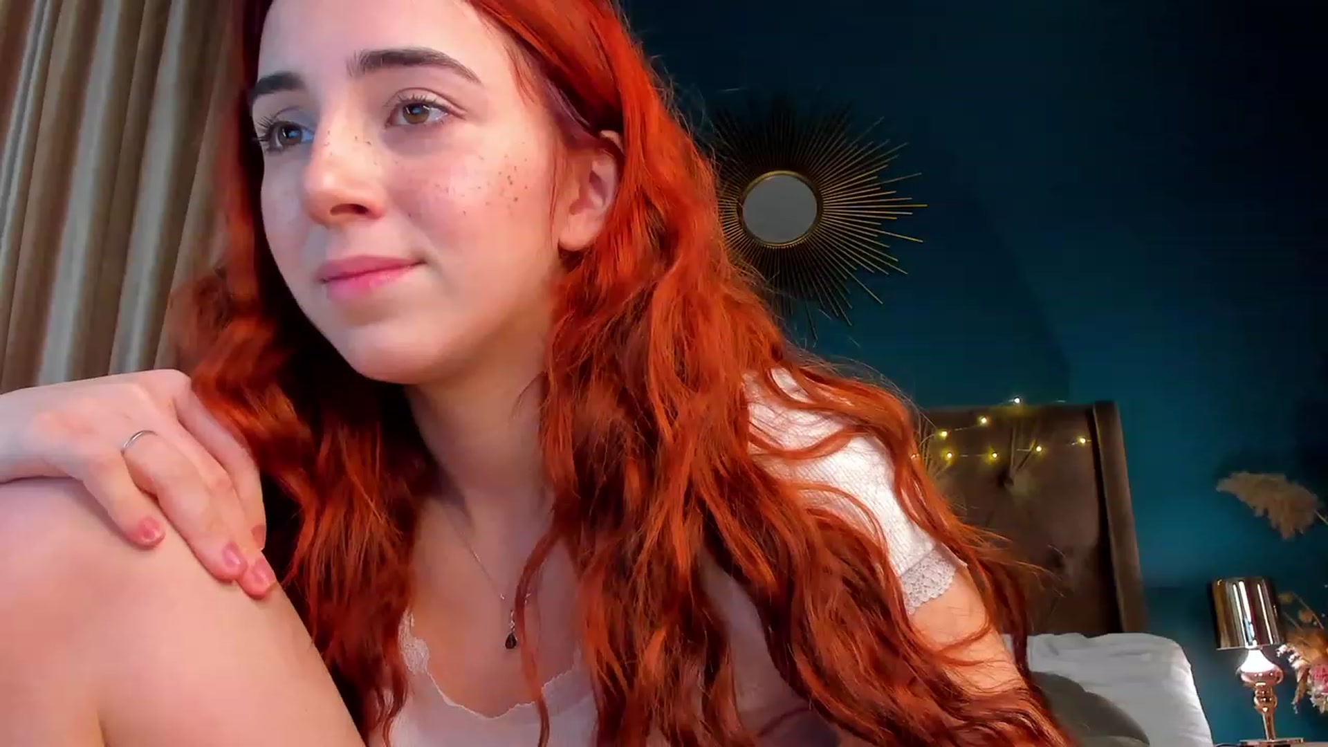 Gallery image thumbnail from ElsaYoung's myfreecams stream on, 01/27/2024, 07:49 image 19 of 20