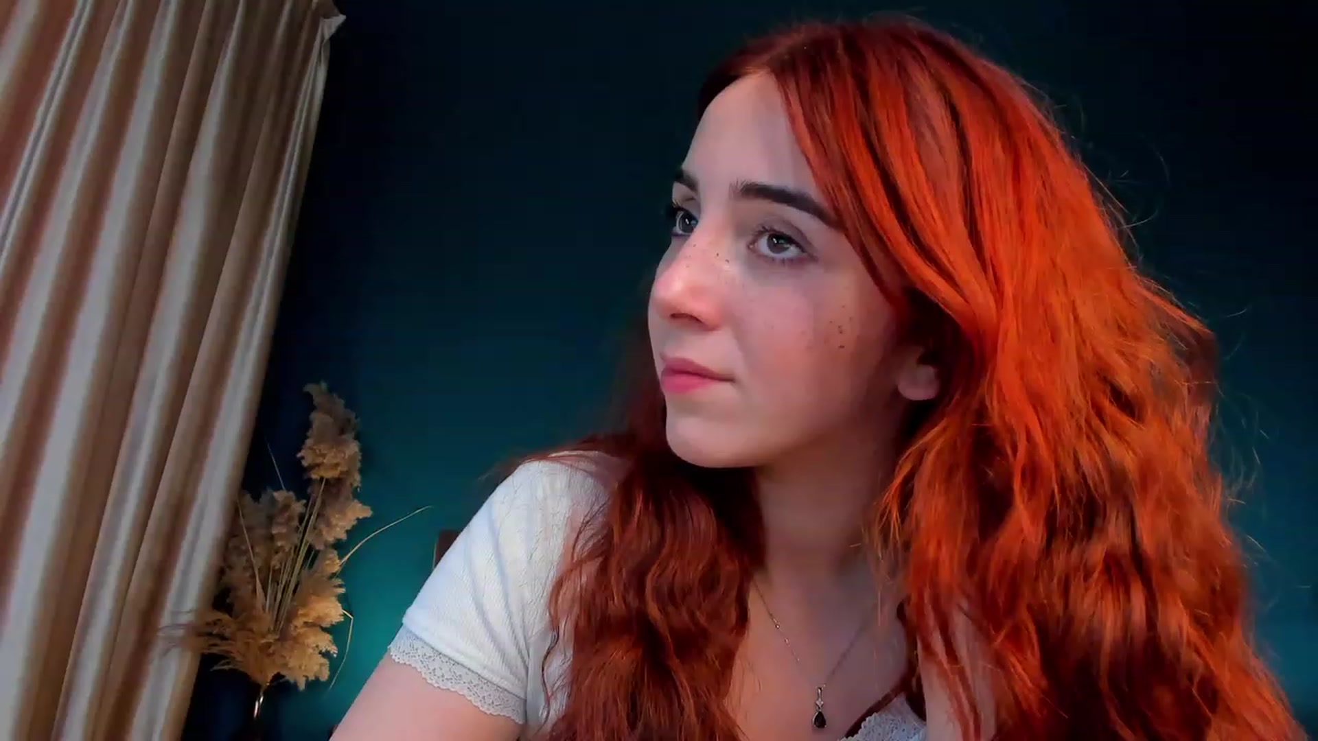 Gallery image thumbnail from ElsaYoung's myfreecams stream on, 01/27/2024, 11:40 image 14 of 20