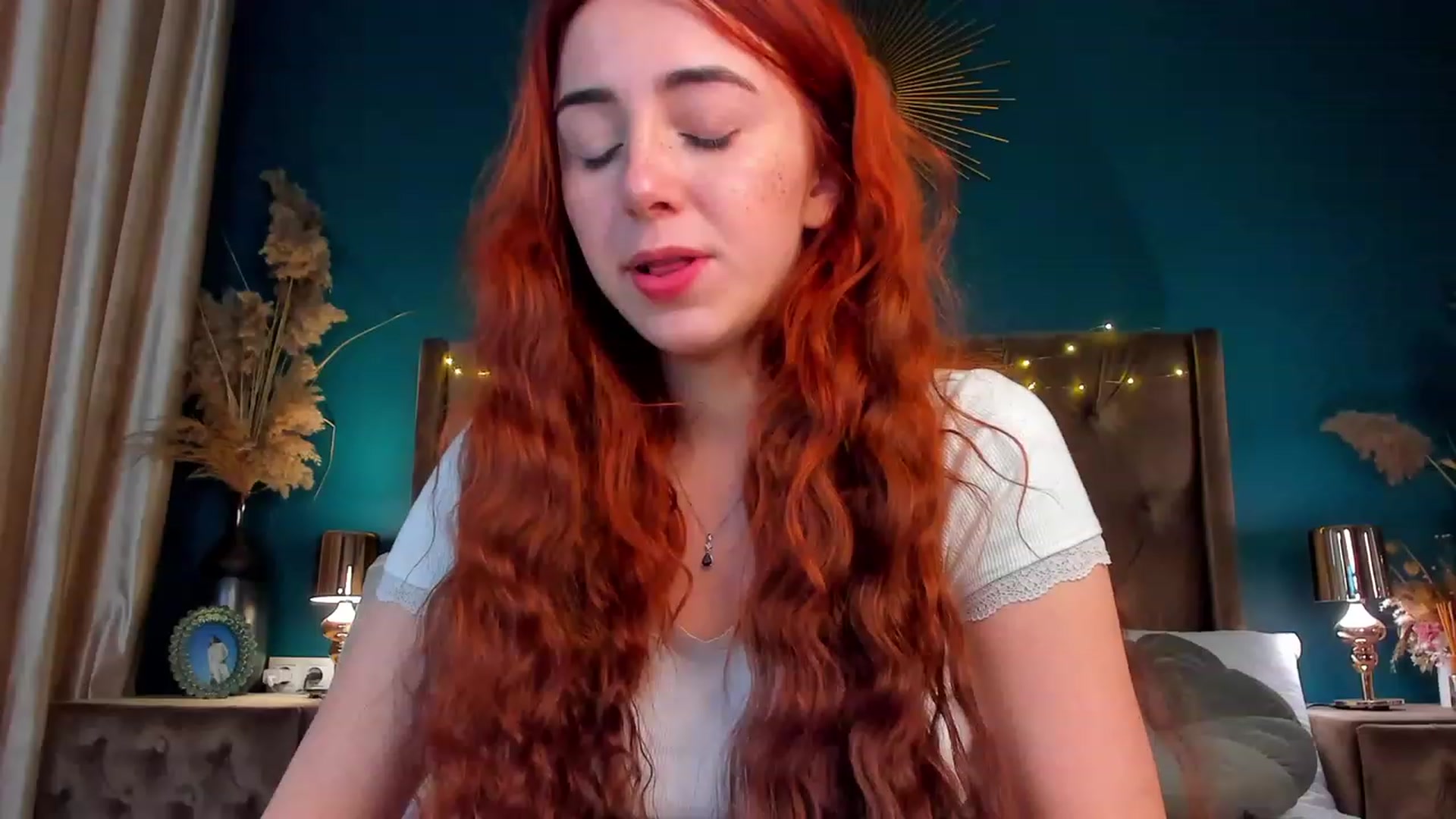 Gallery image thumbnail from ElsaYoung's myfreecams stream on, 01/27/2024, 11:40 image 8 of 20