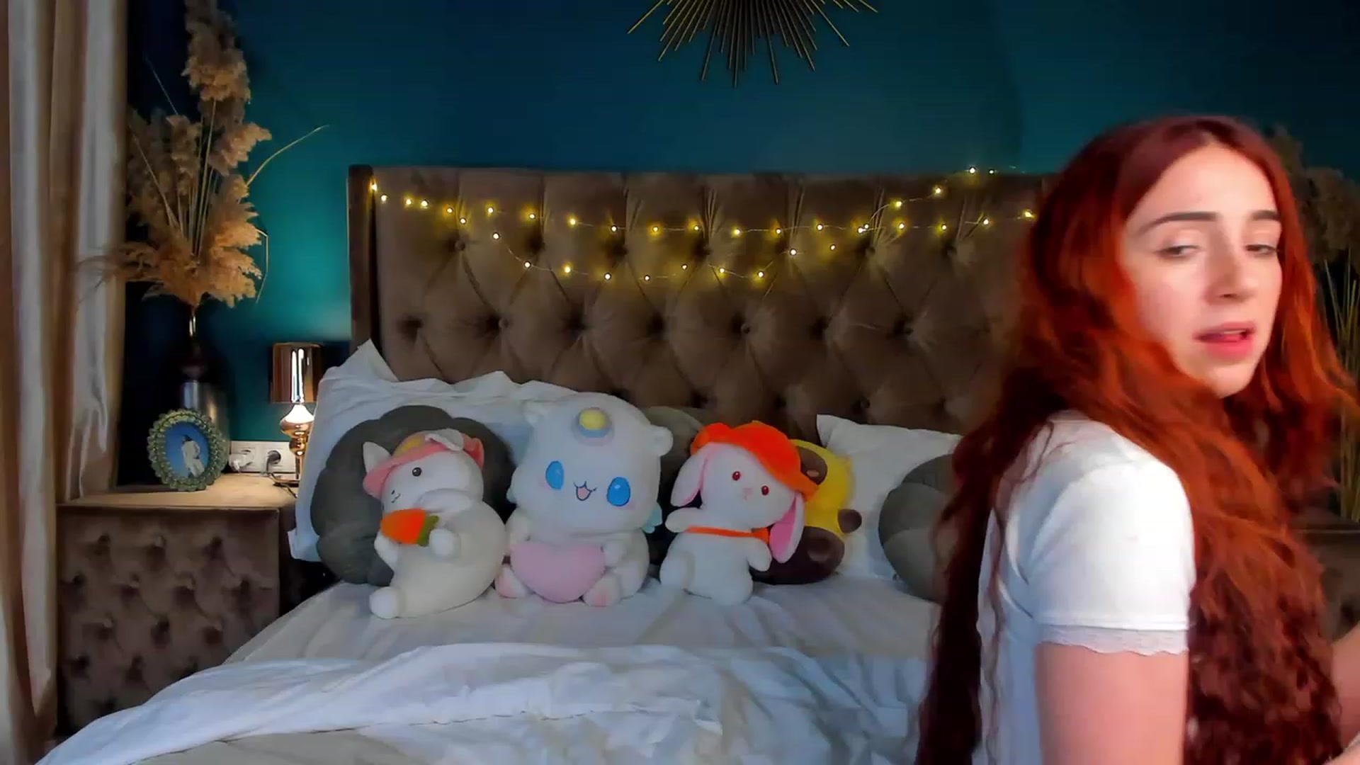Gallery image thumbnail from ElsaYoung's myfreecams stream on, 01/27/2024, 12:51 image 12 of 20