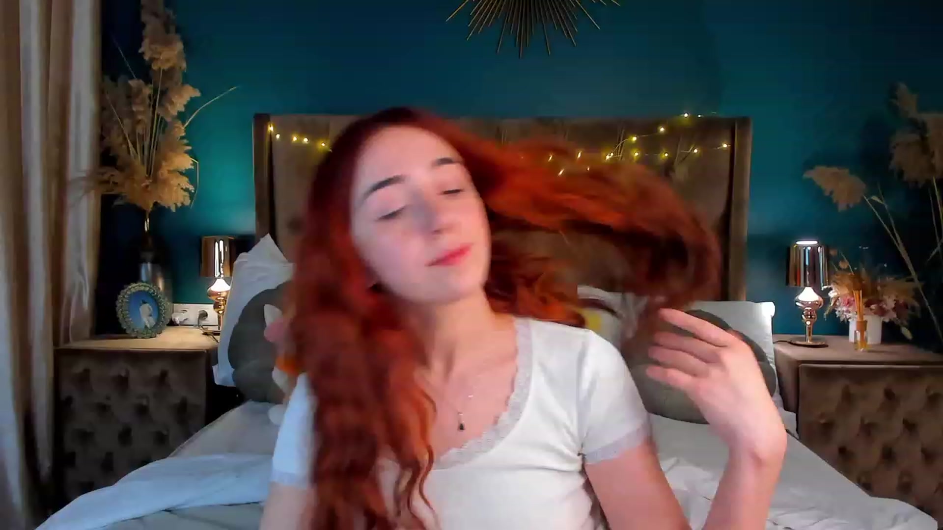Gallery image thumbnail from ElsaYoung's myfreecams stream on, 01/27/2024, 12:51 image 19 of 20