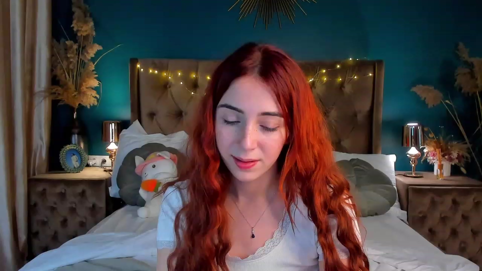 Gallery image thumbnail from ElsaYoung's myfreecams stream on, 01/27/2024, 12:51 image 17 of 20