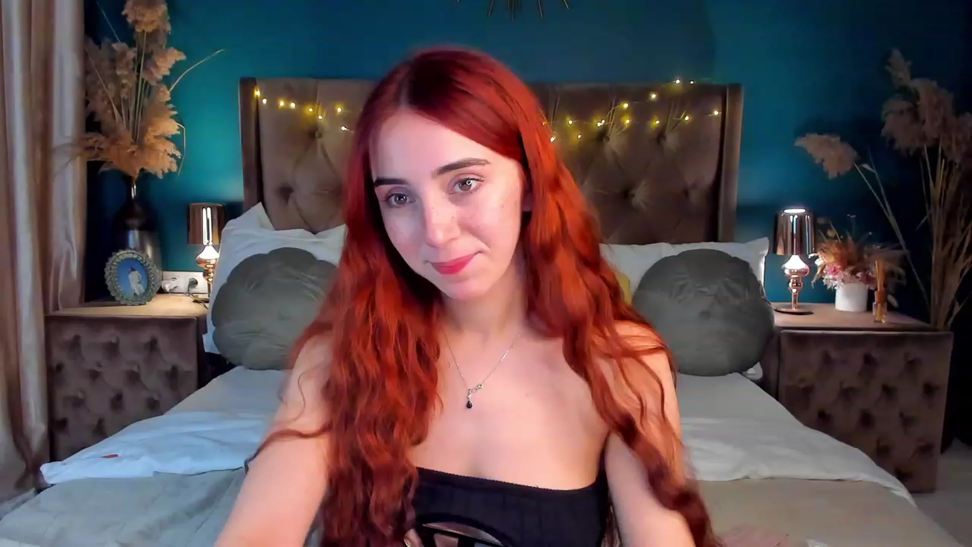 Gallery image thumbnail from ElsaYoung's myfreecams stream on, 01/27/2024, 20:34 image 3 of 20