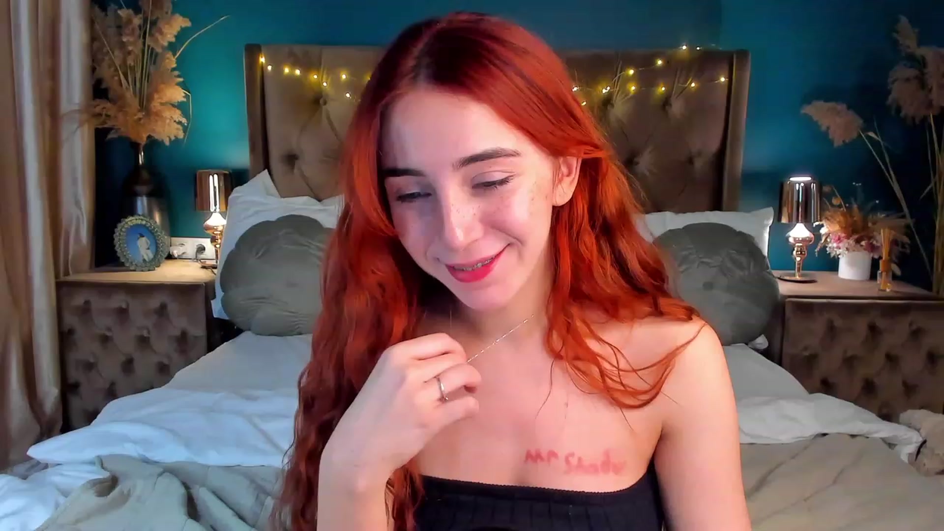 Gallery image thumbnail from ElsaYoung's myfreecams stream on, 01/27/2024, 23:26 image 19 of 20