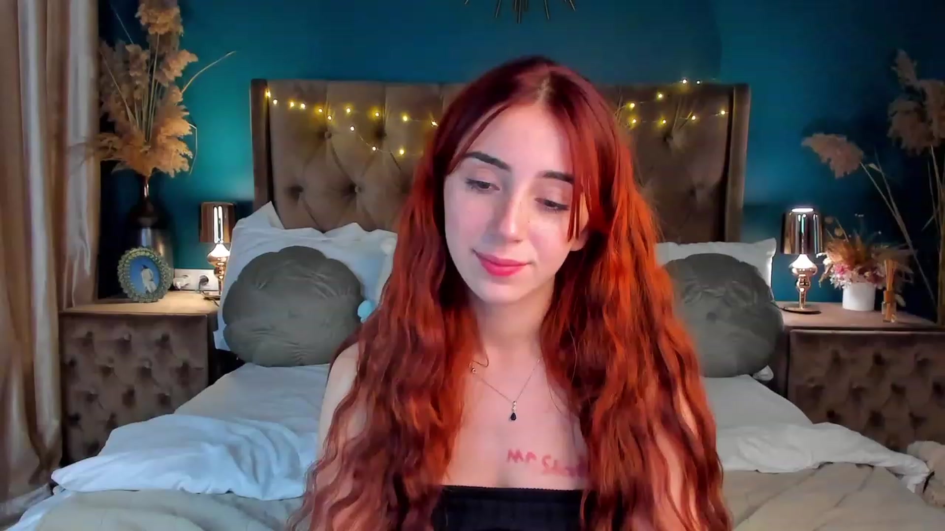 Gallery image thumbnail from ElsaYoung's myfreecams stream on, 01/27/2024, 23:26 image 2 of 20
