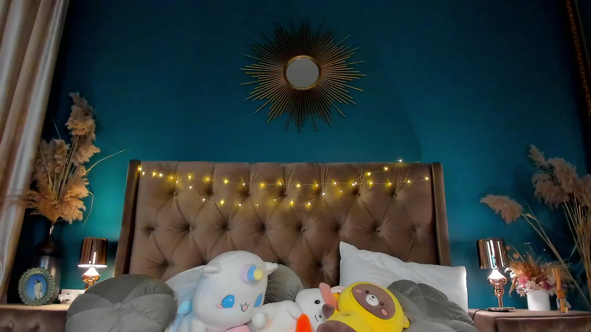 Gallery image thumbnail from ElsaYoung's myfreecams stream on, 01/28/2024, 02:52 image 3 of 20