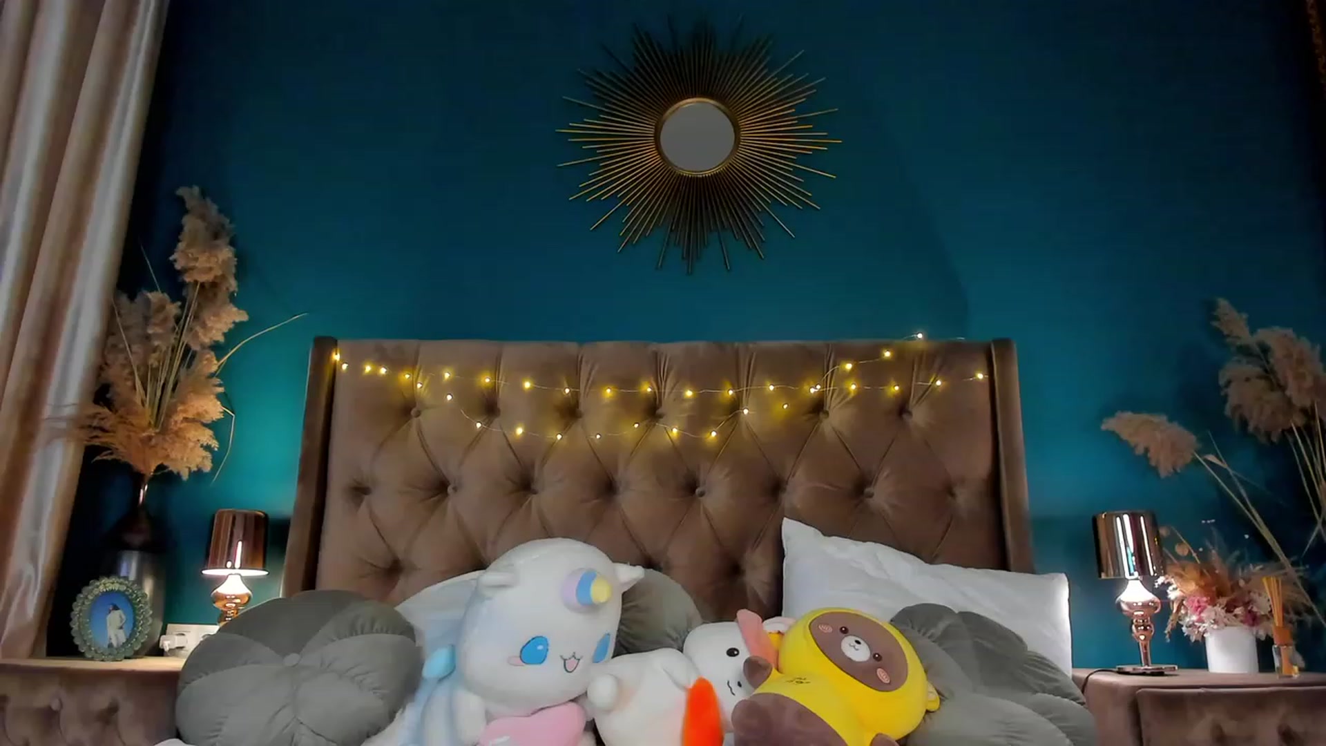 Gallery image thumbnail from ElsaYoung's myfreecams stream on, 01/28/2024, 02:52 image 17 of 20