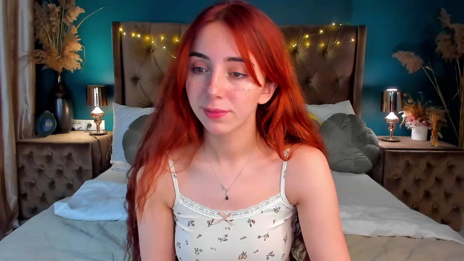 Gallery image thumbnail from ElsaYoung's myfreecams stream on, 01/28/2024, 20:52 image 19 of 20