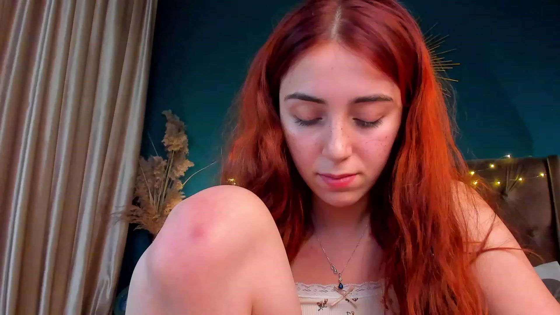 Gallery image thumbnail from ElsaYoung's myfreecams stream on, 01/29/2024, 04:33 image 11 of 20