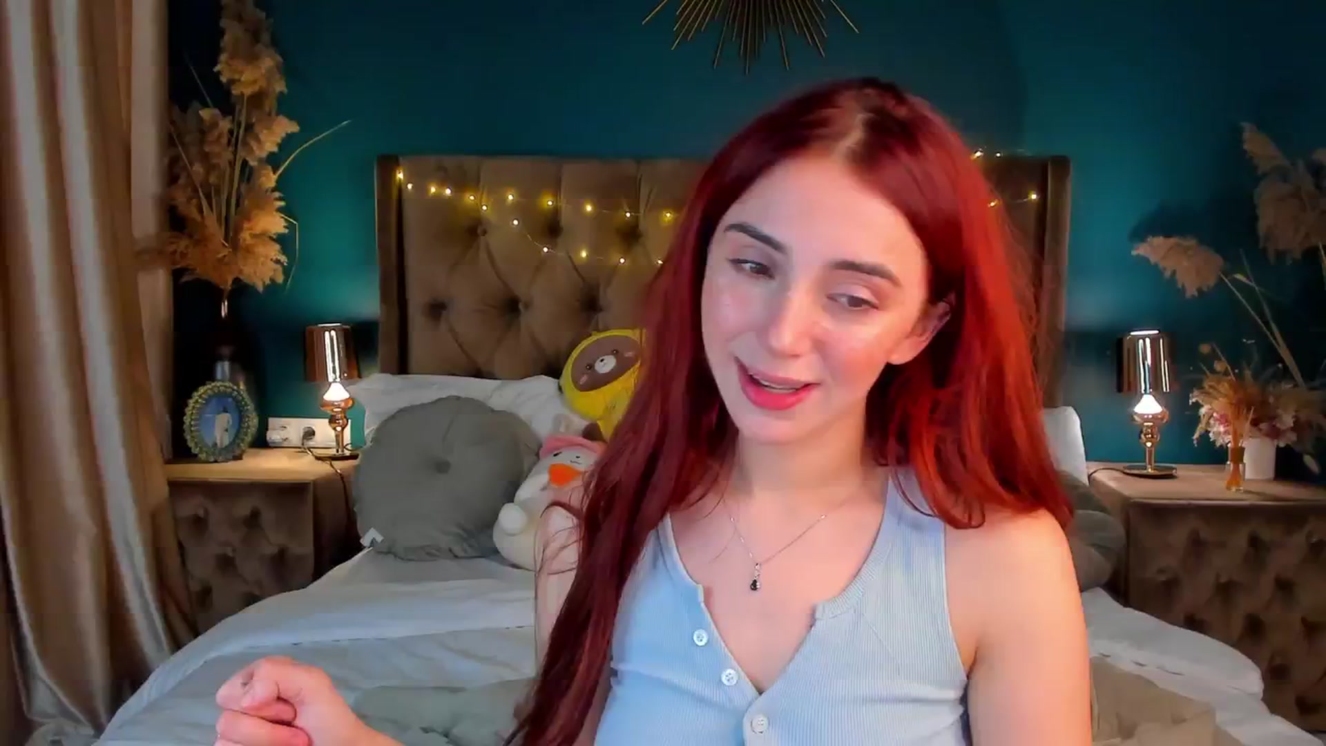 Gallery image thumbnail from ElsaYoung's myfreecams stream on, 02/04/2024, 24:28 image 6 of 20