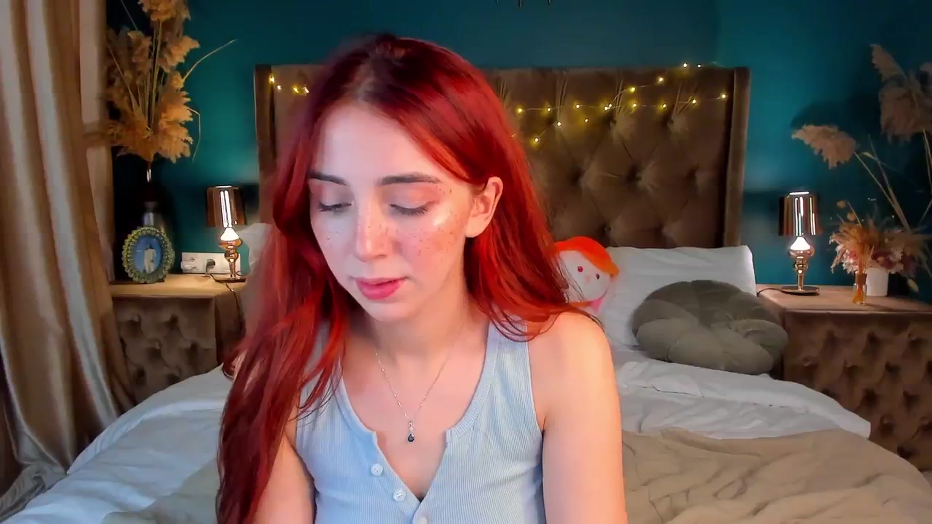 Gallery image thumbnail from ElsaYoung's myfreecams stream on, 02/04/2024, 01:01 image 17 of 20