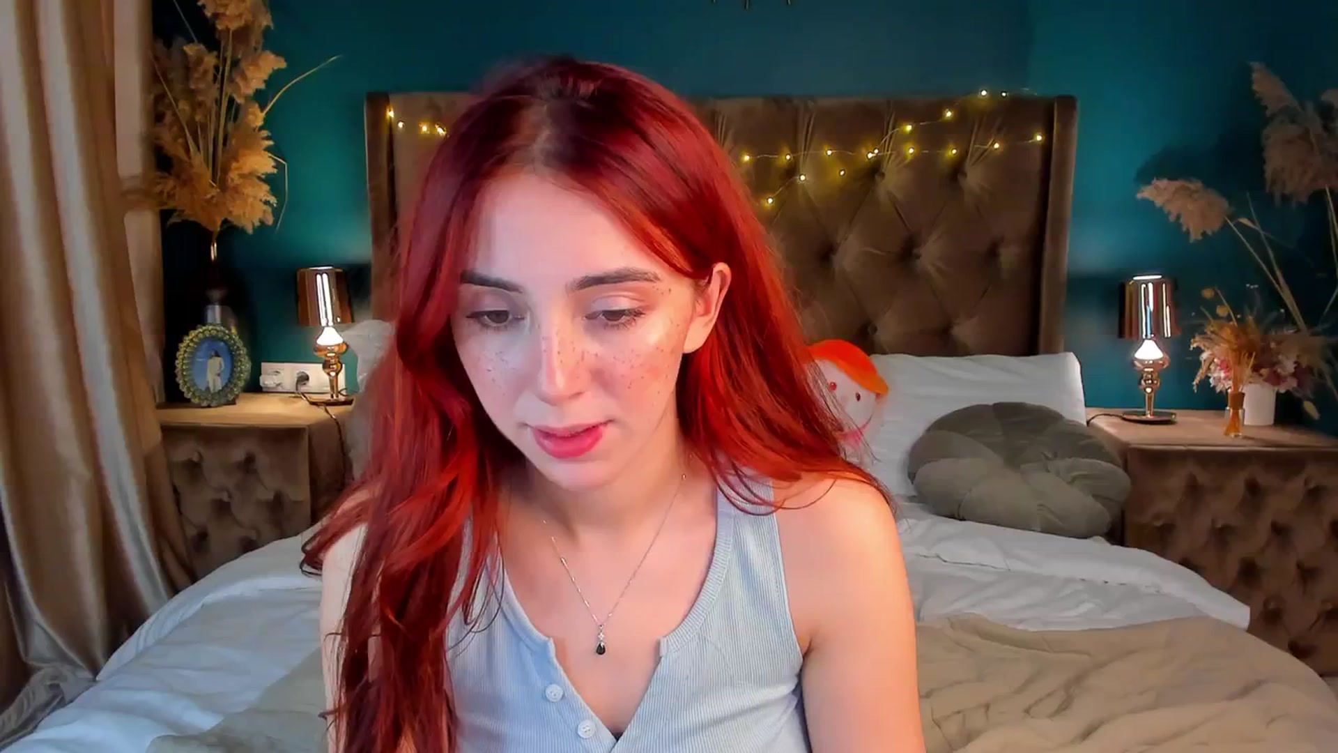 Gallery image thumbnail from ElsaYoung's myfreecams stream on, 02/04/2024, 01:01 image 18 of 20