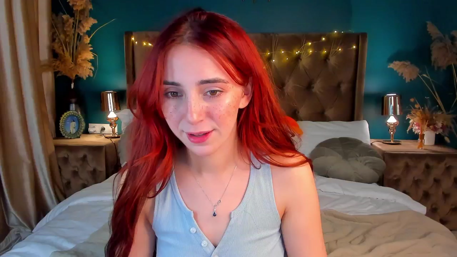 Gallery image thumbnail from ElsaYoung's myfreecams stream on, 02/04/2024, 01:01 image 7 of 20