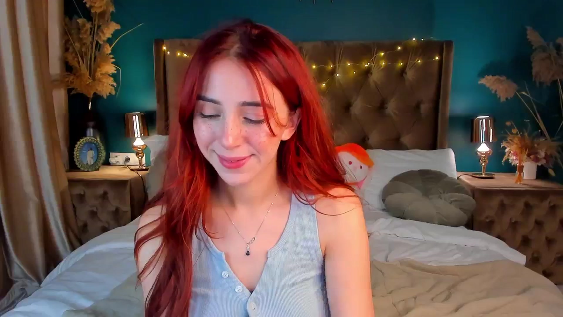 Gallery image thumbnail from ElsaYoung's myfreecams stream on, 02/04/2024, 01:01 image 16 of 20