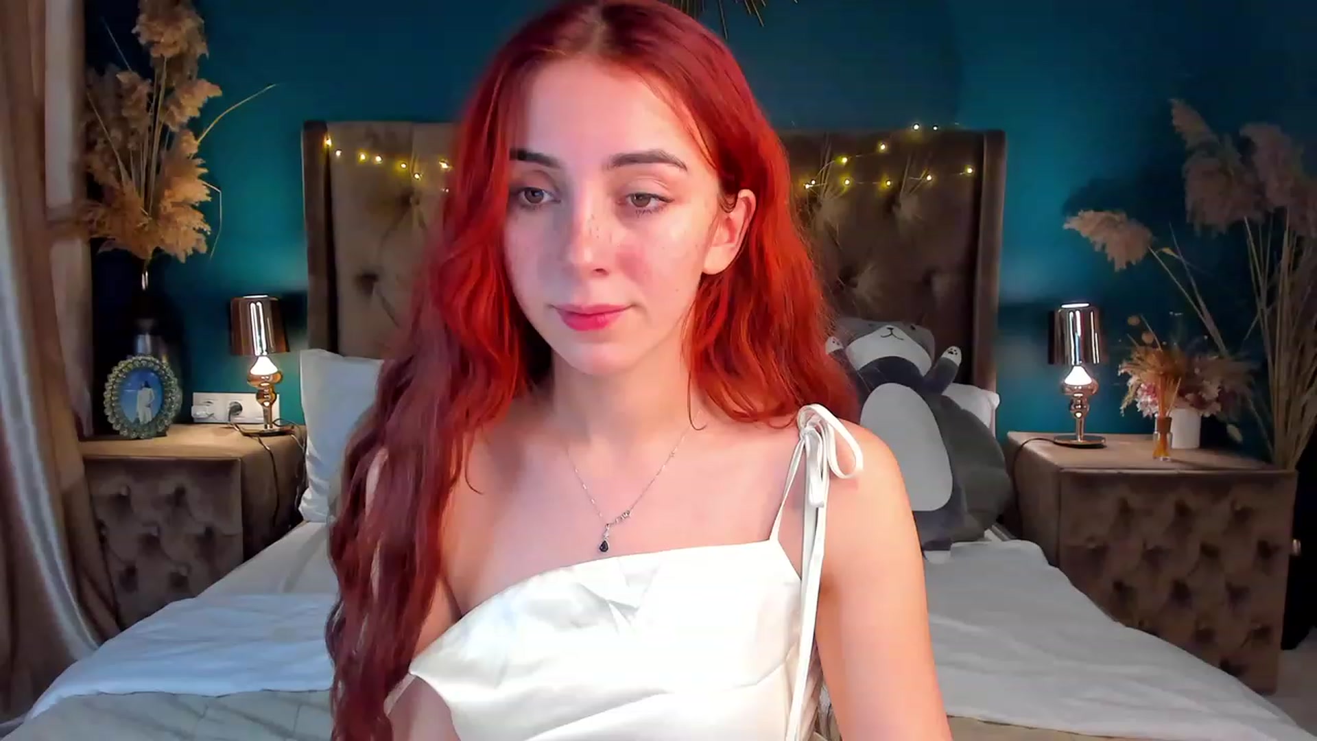 Gallery image thumbnail from ElsaYoung's myfreecams stream on, 02/04/2024, 20:43 image 6 of 20