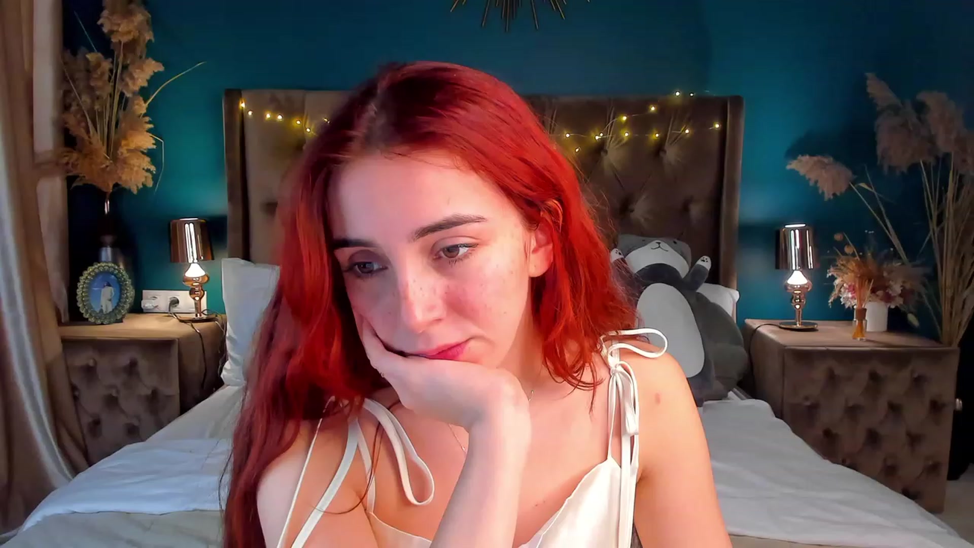 Gallery image thumbnail from ElsaYoung's myfreecams stream on, 02/04/2024, 20:43 image 11 of 20