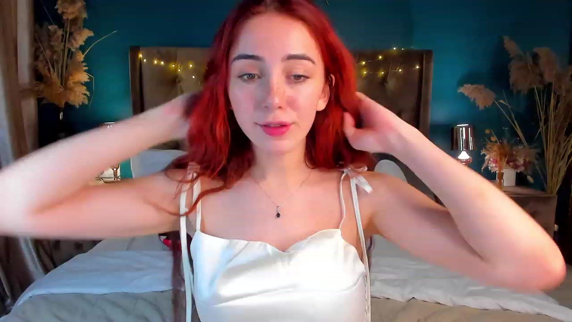 Gallery image thumbnail from ElsaYoung's myfreecams stream on, 02/04/2024, 21:27 image 14 of 20