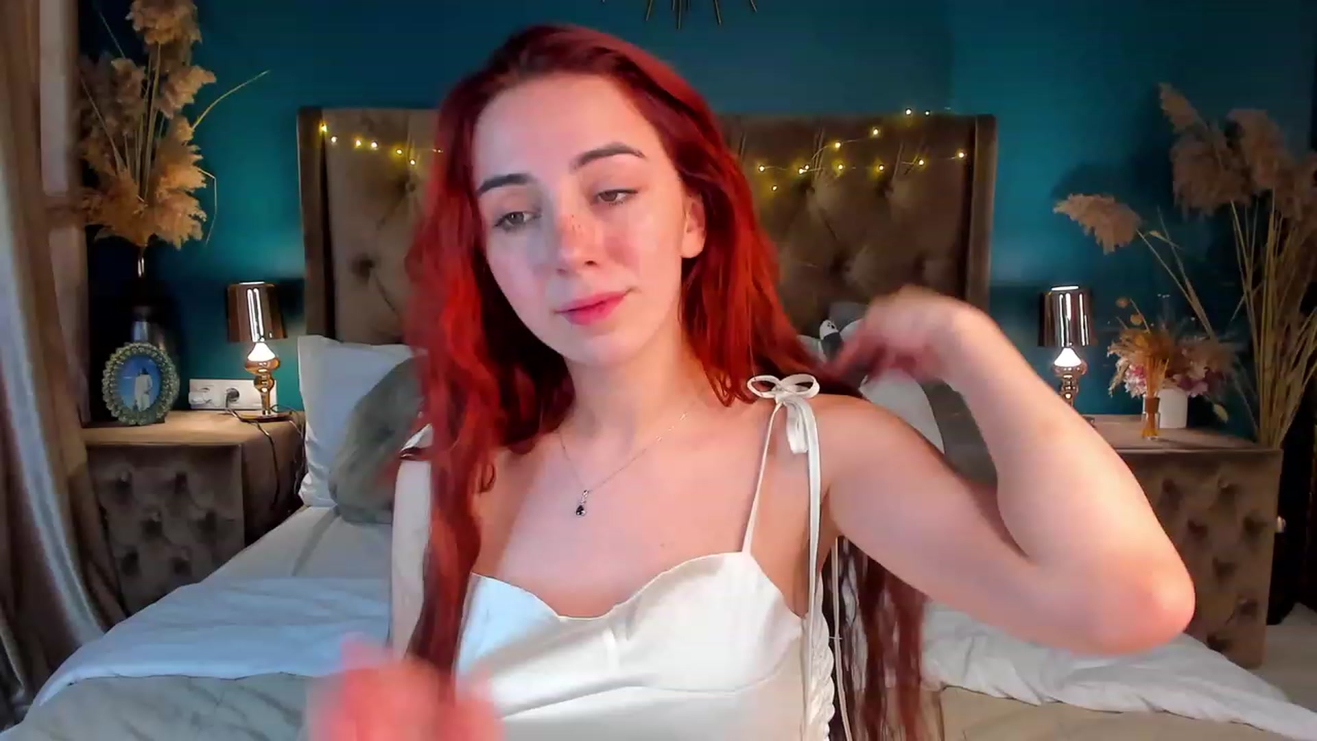 Gallery image thumbnail from ElsaYoung's myfreecams stream on, 02/04/2024, 21:27 image 1 of 20