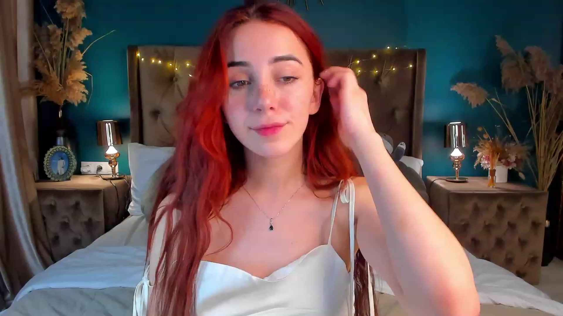 Gallery image thumbnail from ElsaYoung's myfreecams stream on, 02/04/2024, 21:27 image 19 of 20