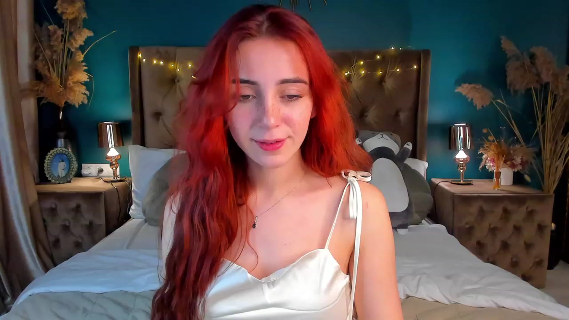 Gallery image thumbnail from ElsaYoung's myfreecams stream on, 02/04/2024, 21:27 image 8 of 20