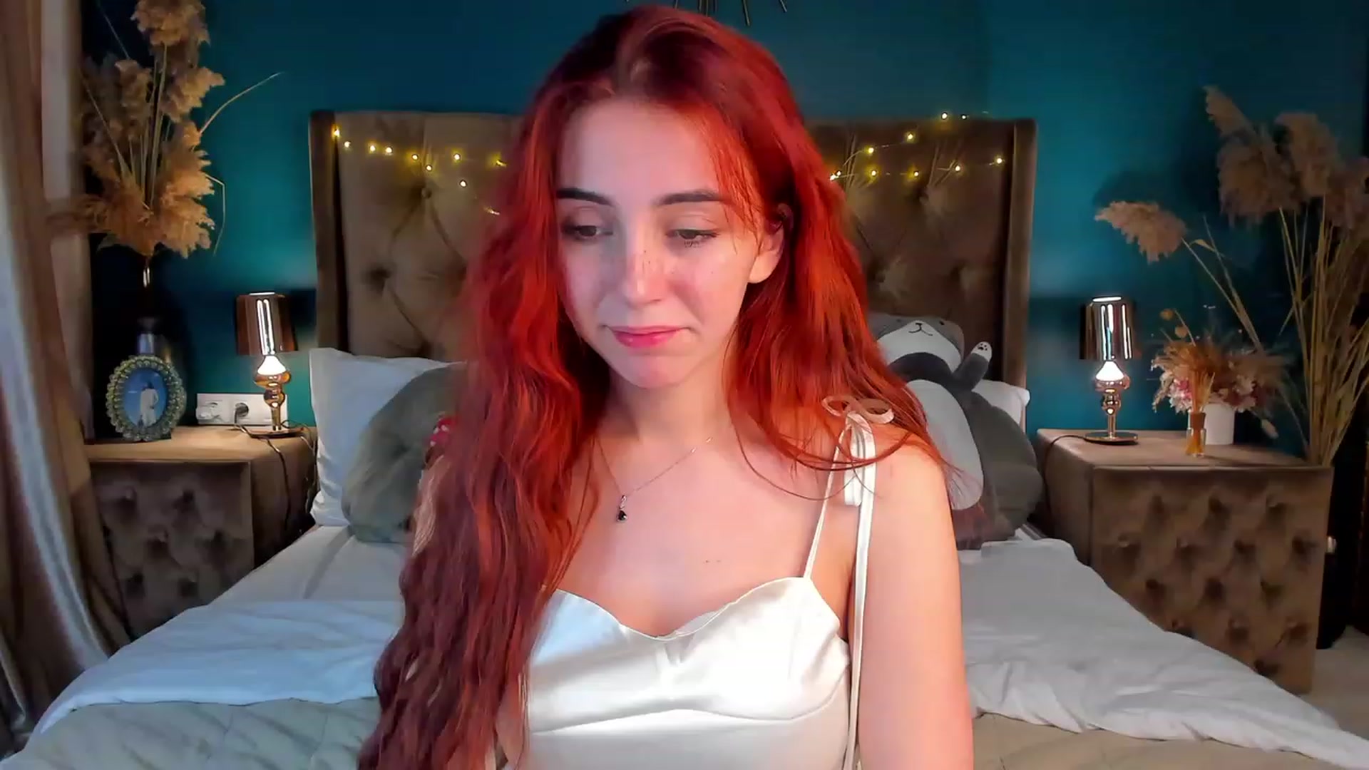 Gallery image thumbnail from ElsaYoung's myfreecams stream on, 02/04/2024, 21:27 image 4 of 20