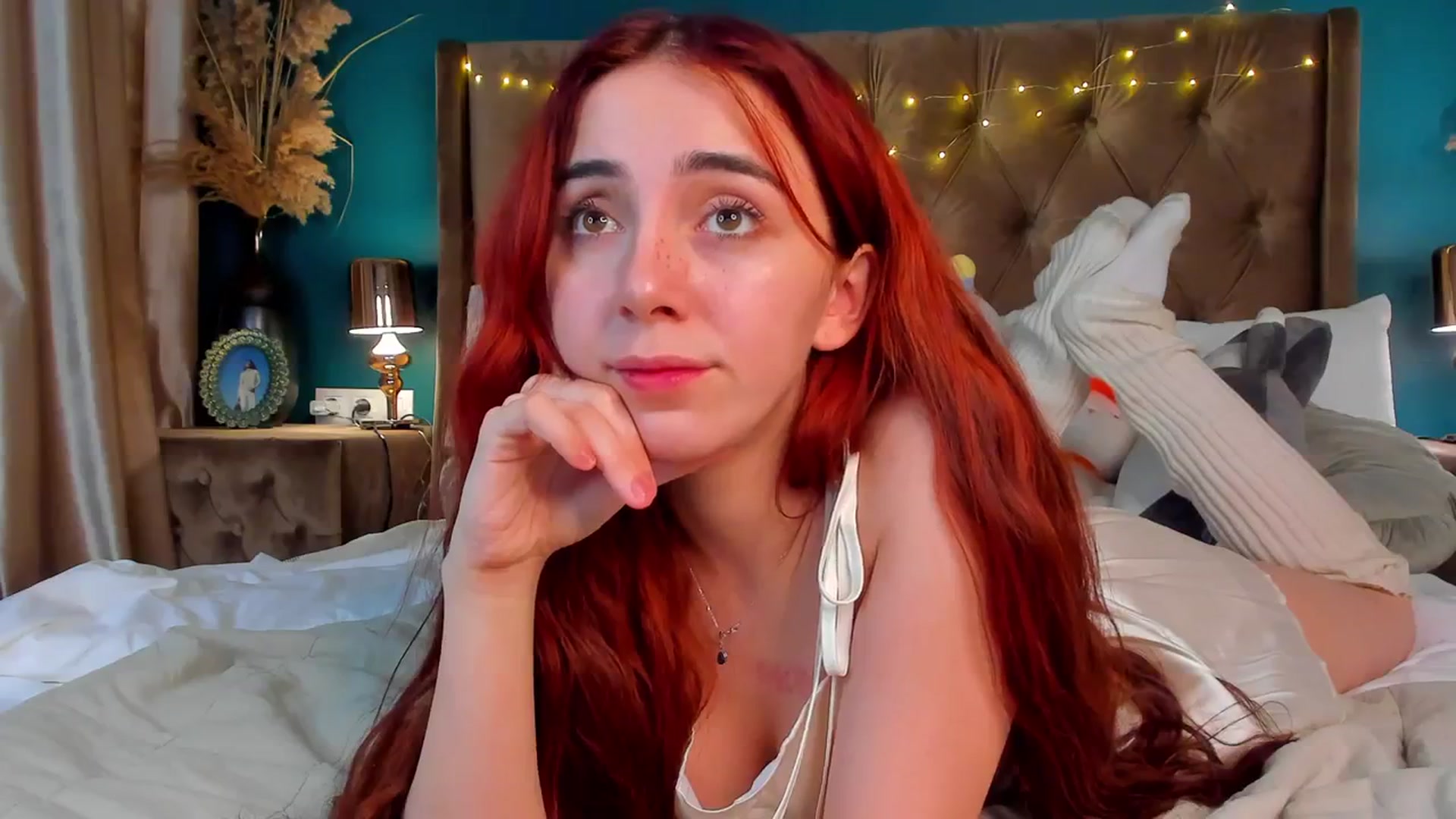 Gallery image thumbnail from ElsaYoung's myfreecams stream on, 02/05/2024, 06:03 image 10 of 20