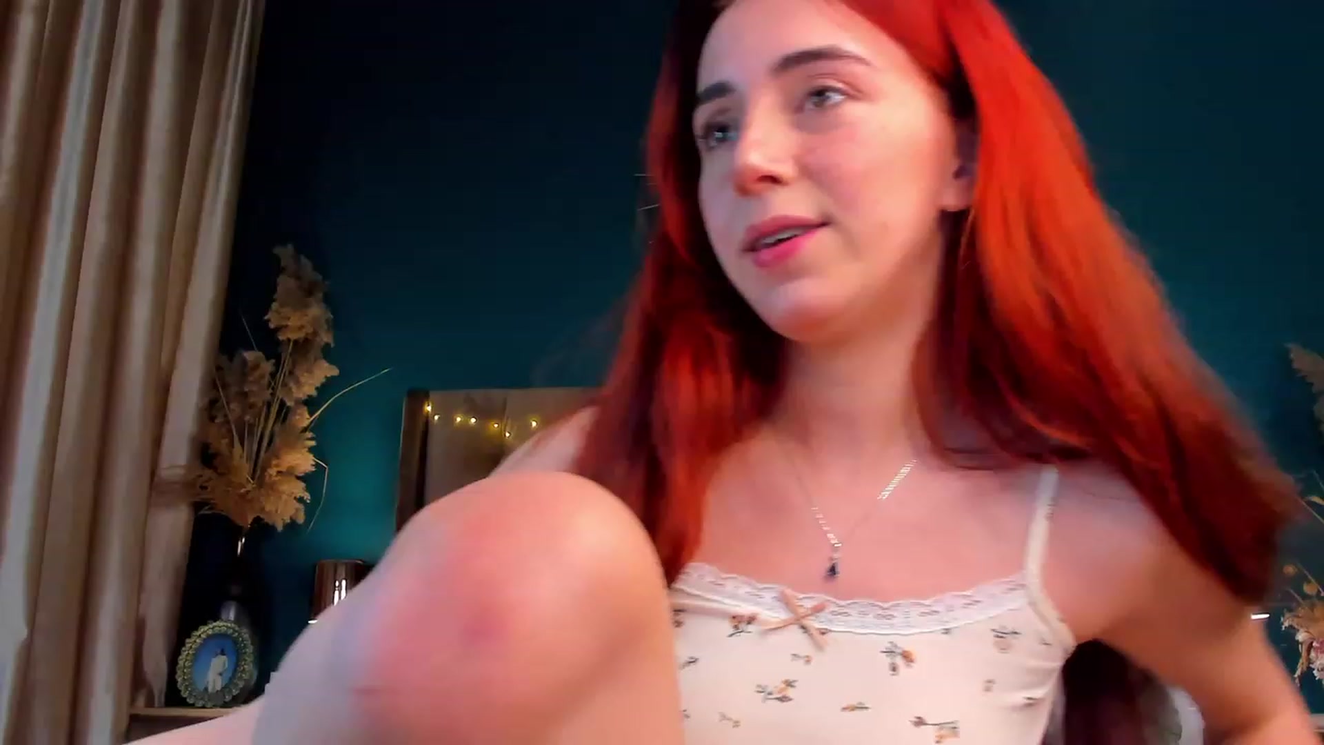 Gallery image thumbnail from ElsaYoung's myfreecams stream on, 02/07/2024, 21:10 image 4 of 20