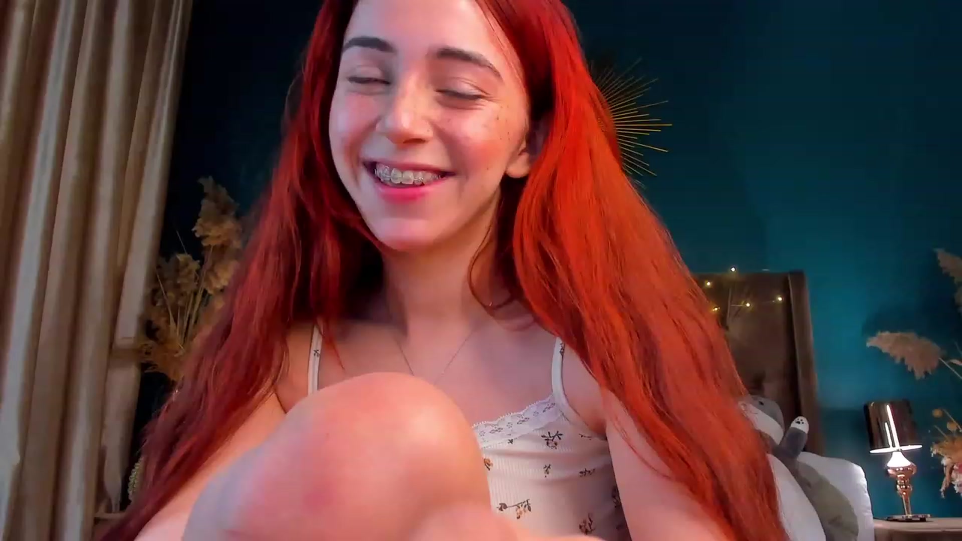 Gallery image thumbnail from ElsaYoung's myfreecams stream on, 02/07/2024, 21:10 image 3 of 20