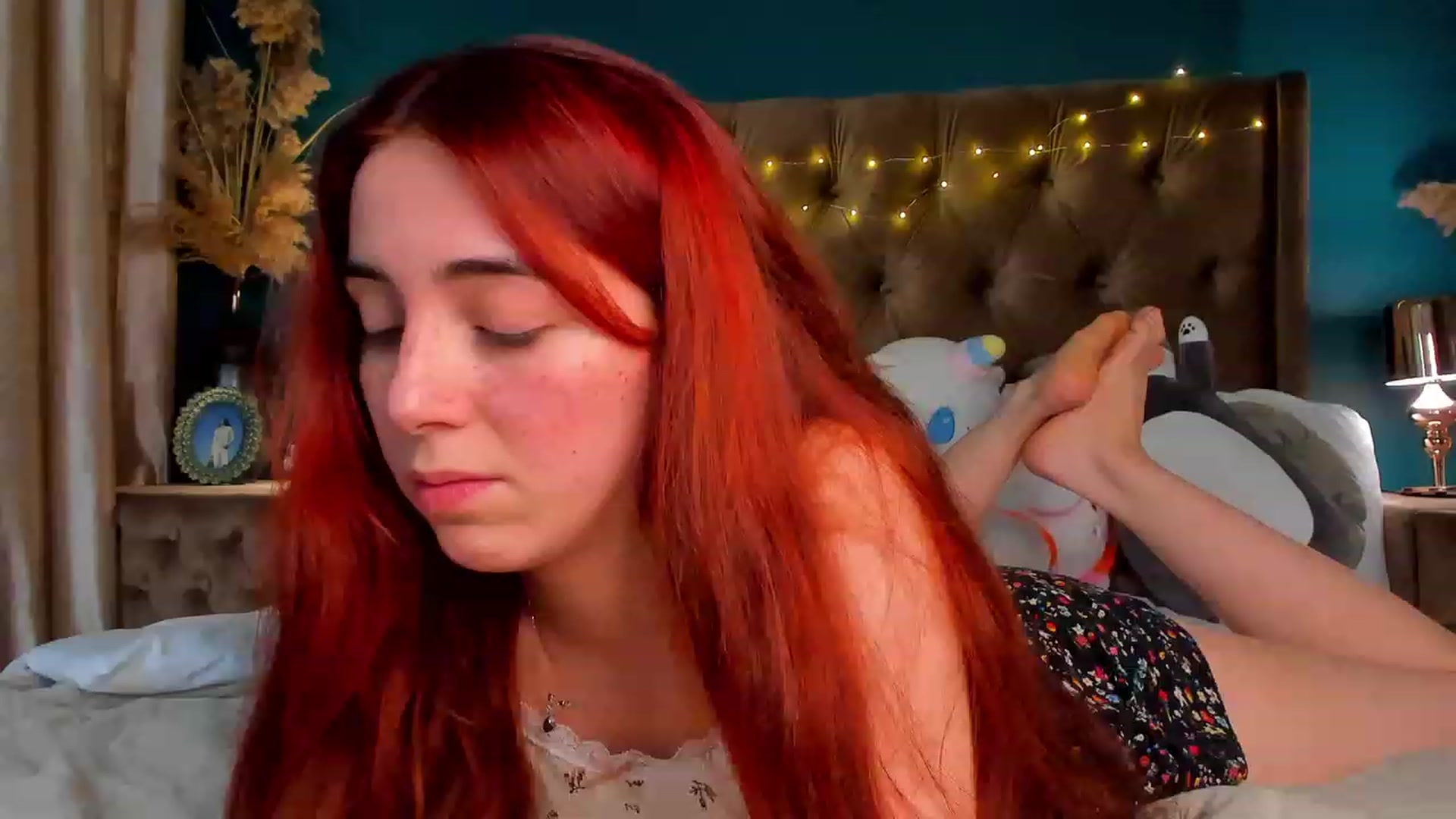Gallery image thumbnail from ElsaYoung's myfreecams stream on, 02/08/2024, 24:16 image 16 of 20