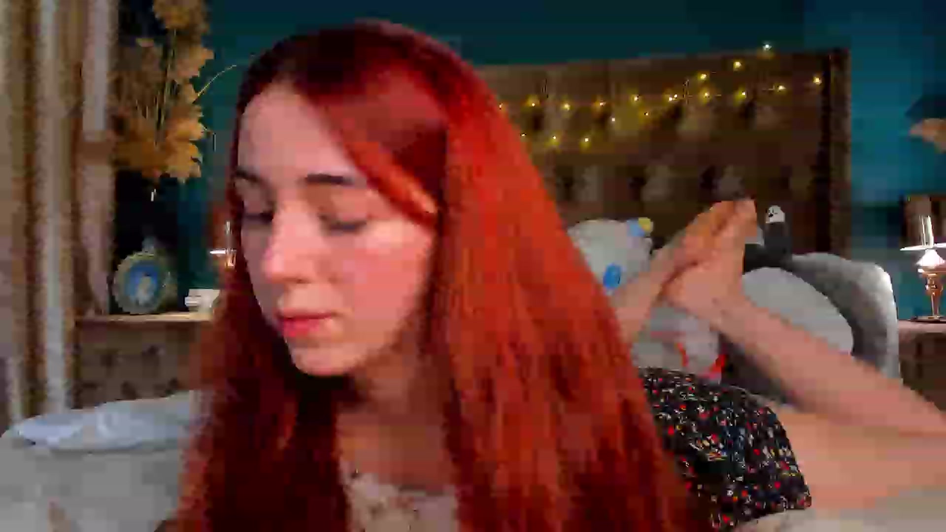 Gallery image thumbnail from ElsaYoung's myfreecams stream on, 02/08/2024, 24:16 image 15 of 20