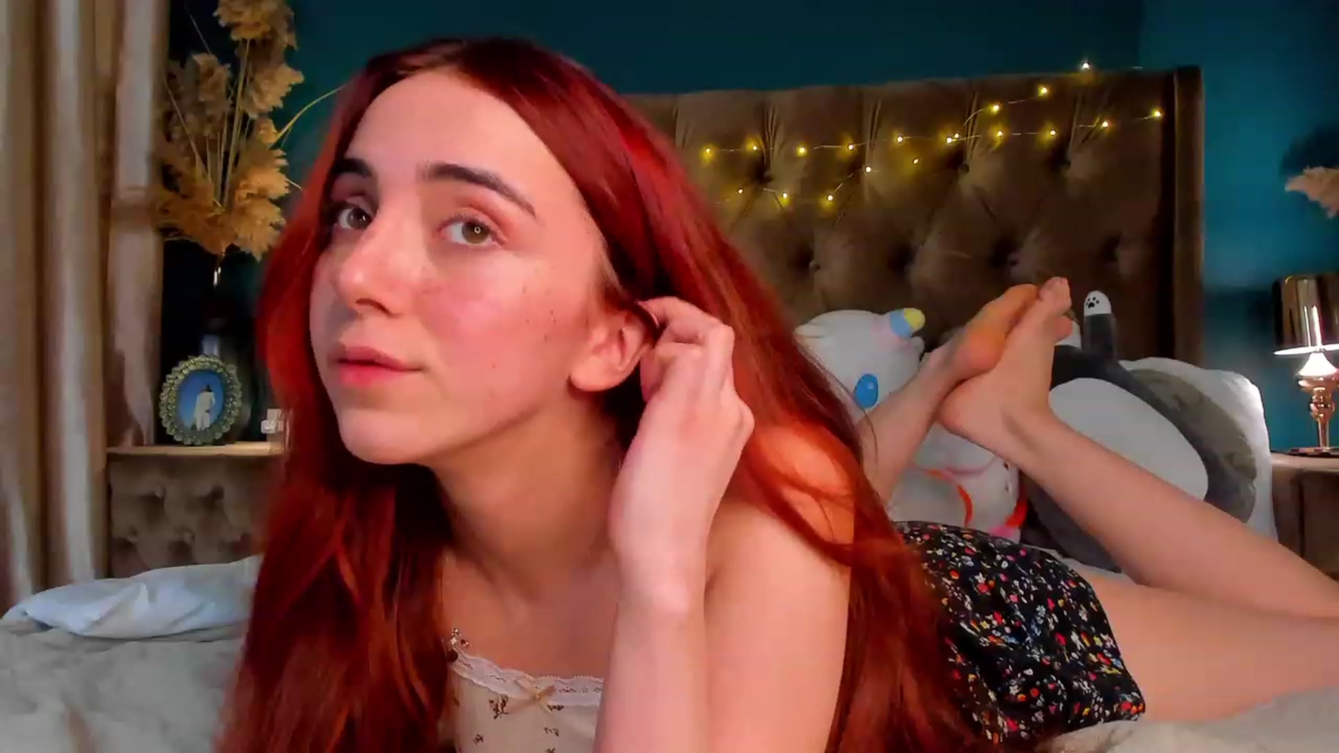 Gallery image thumbnail from ElsaYoung's myfreecams stream on, 02/08/2024, 24:16 image 13 of 20
