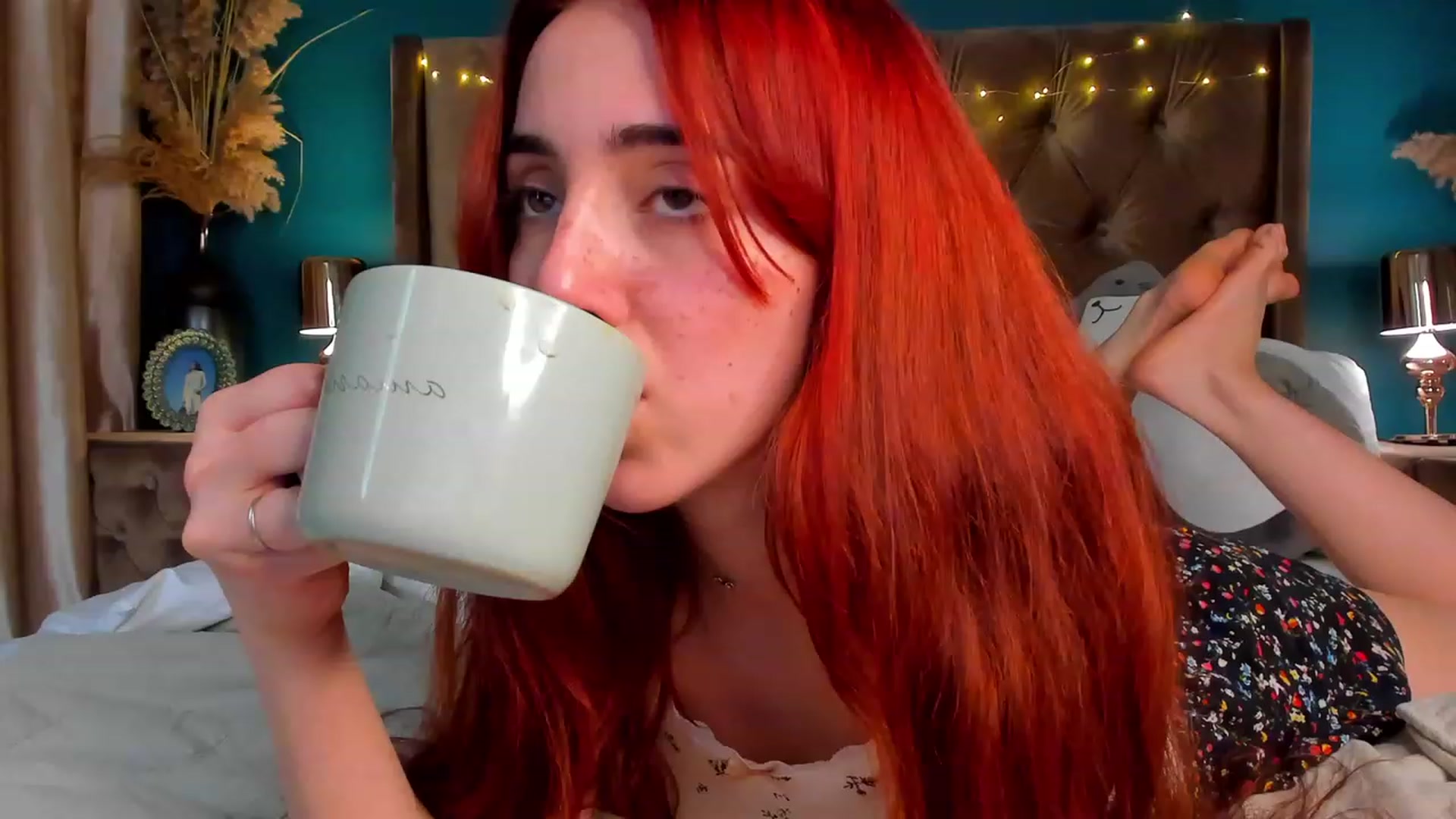 Gallery image thumbnail from ElsaYoung's myfreecams stream on, 02/08/2024, 02:09 image 9 of 20