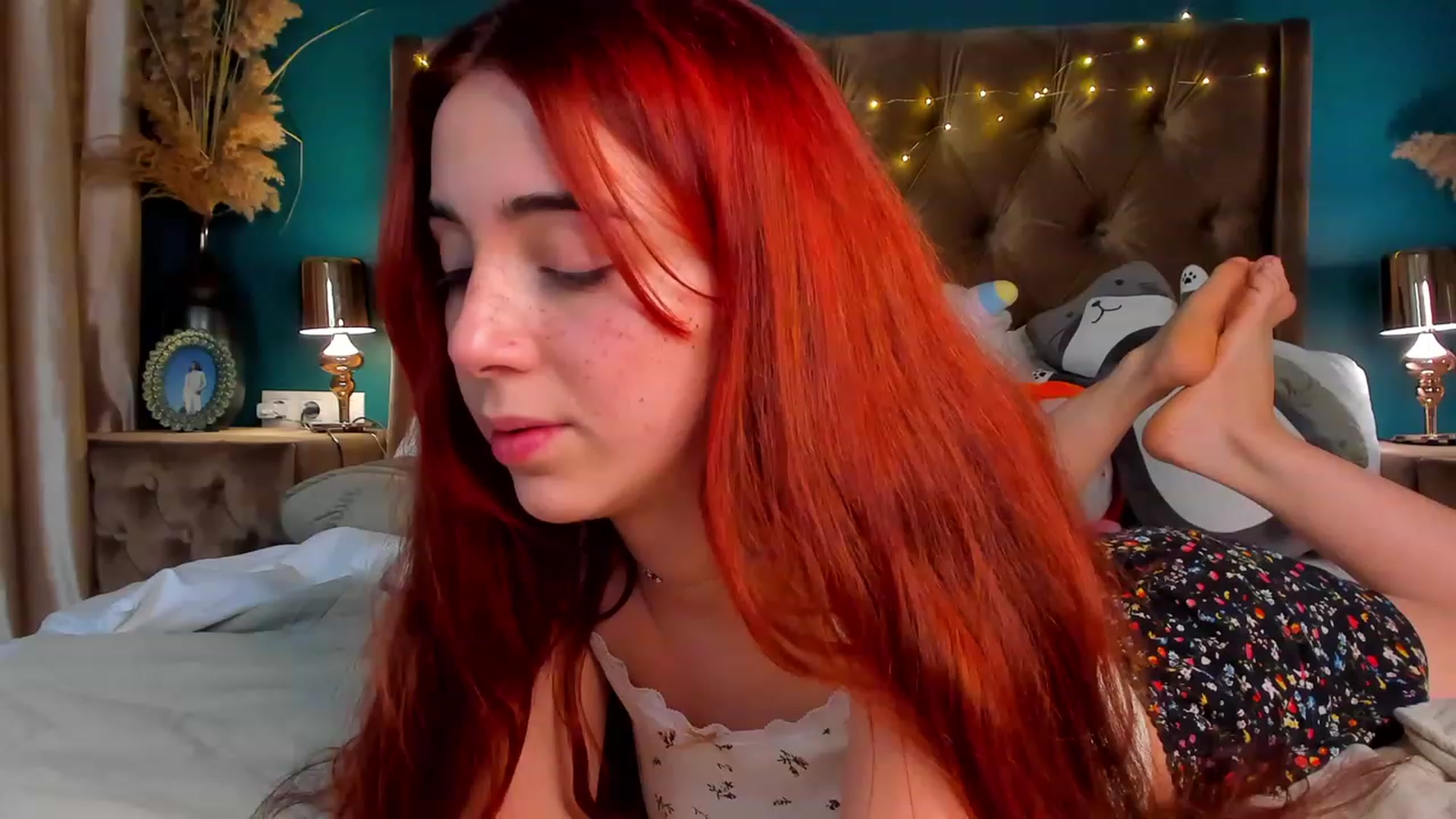 Gallery image thumbnail from ElsaYoung's myfreecams stream on, 02/08/2024, 02:09 image 5 of 20