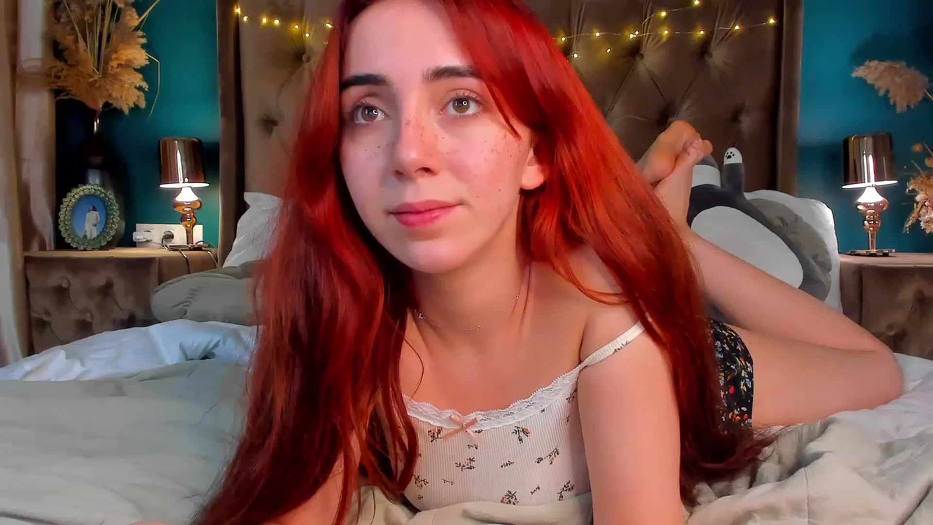 Gallery image thumbnail from ElsaYoung's myfreecams stream on, 02/08/2024, 03:37 image 13 of 20