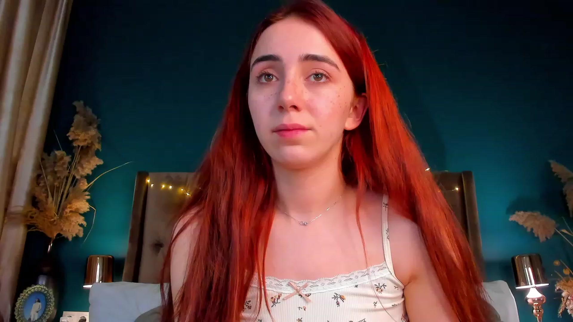 Gallery image thumbnail from ElsaYoung's myfreecams stream on, 02/08/2024, 05:15 image 12 of 20